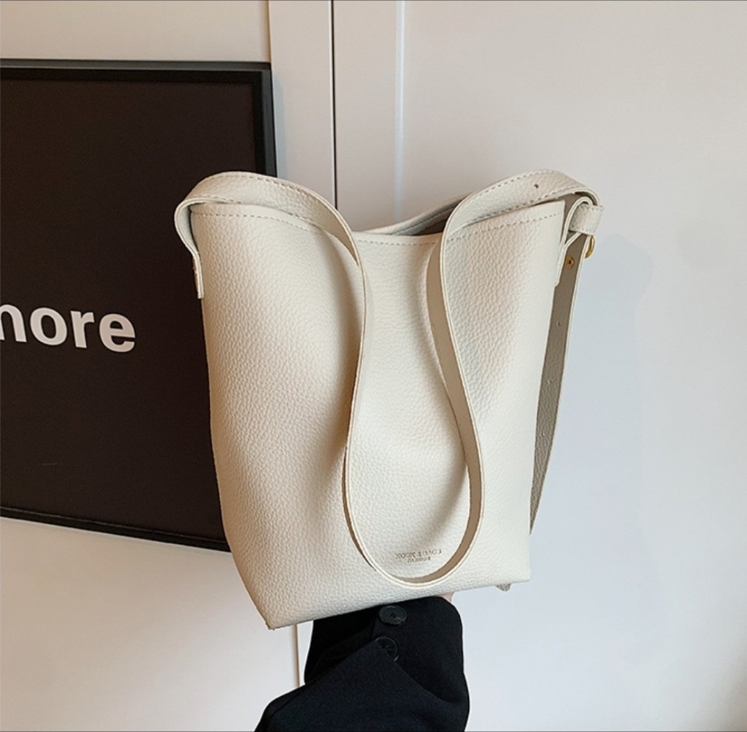 レザー調バックルマグネットボタンロゴショルダーバッグポーチ付 | 詳細画像7