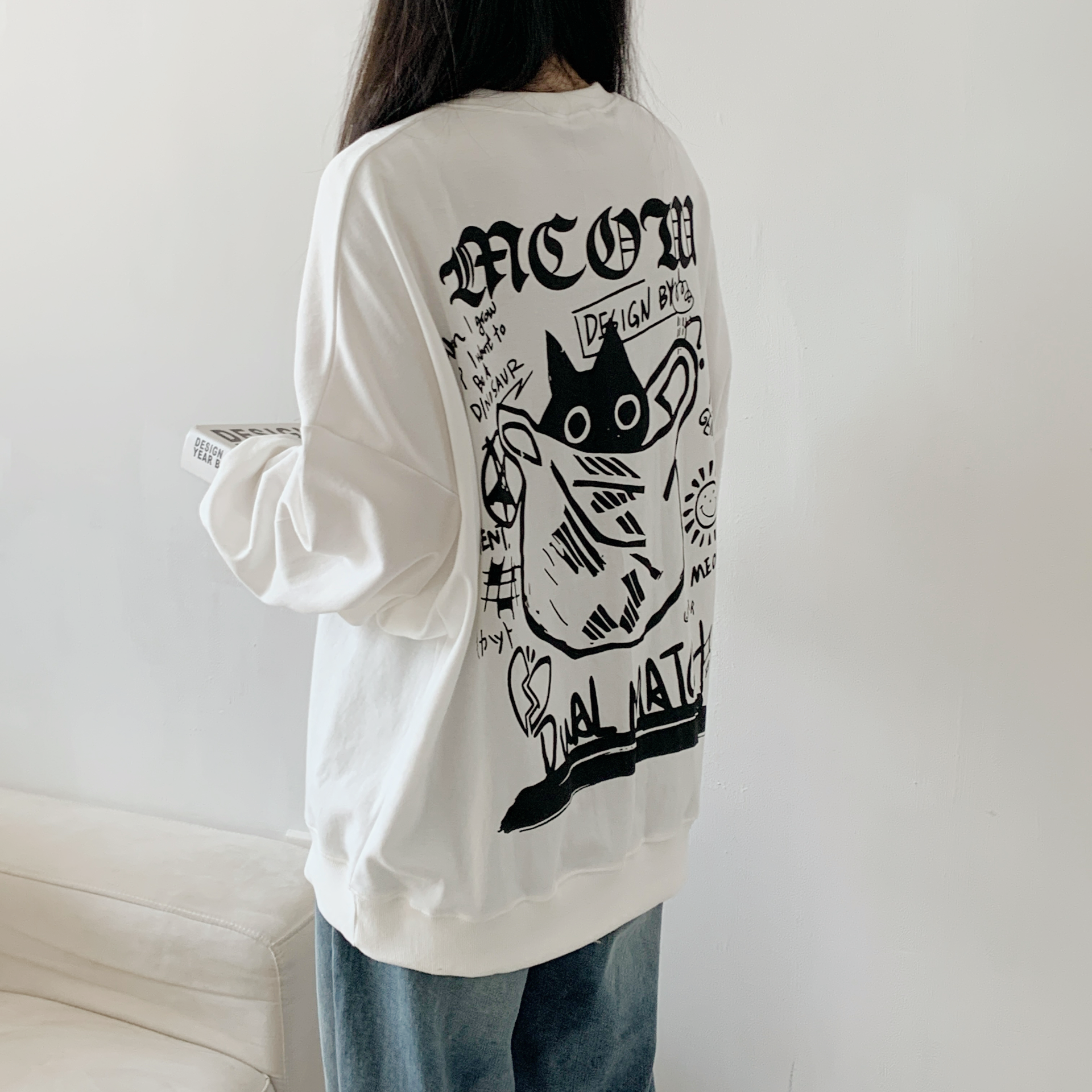 ラウンドネックオーバーサイズボクシールーズ長袖ハーフプリント両面プリントスウェット | 詳細画像3