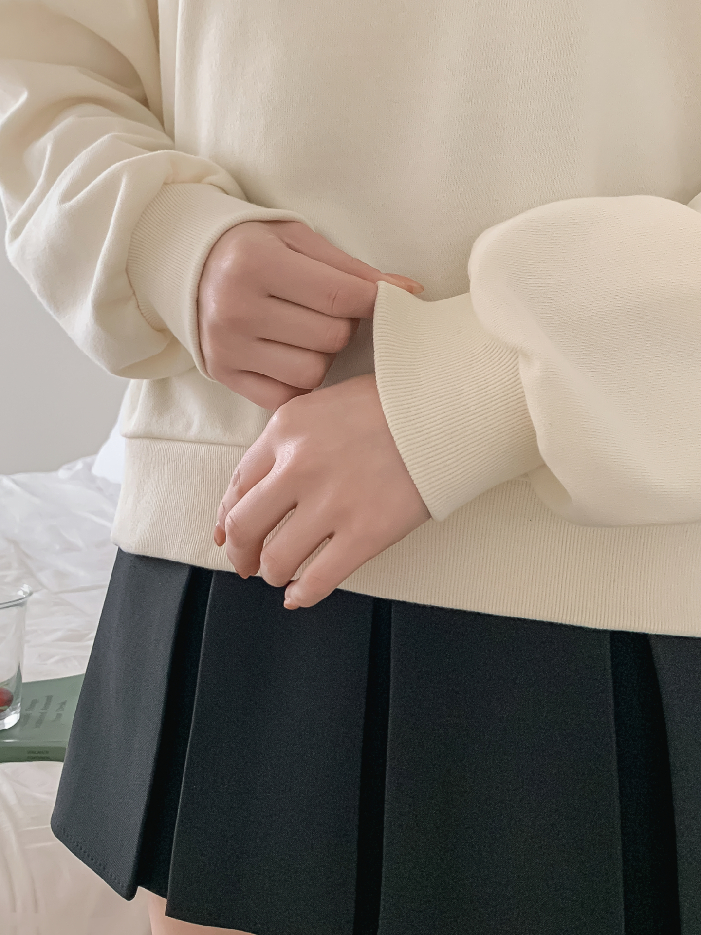 ワンショルダーレイヤード風ルーズ長袖ボーダースウェット | 詳細画像13