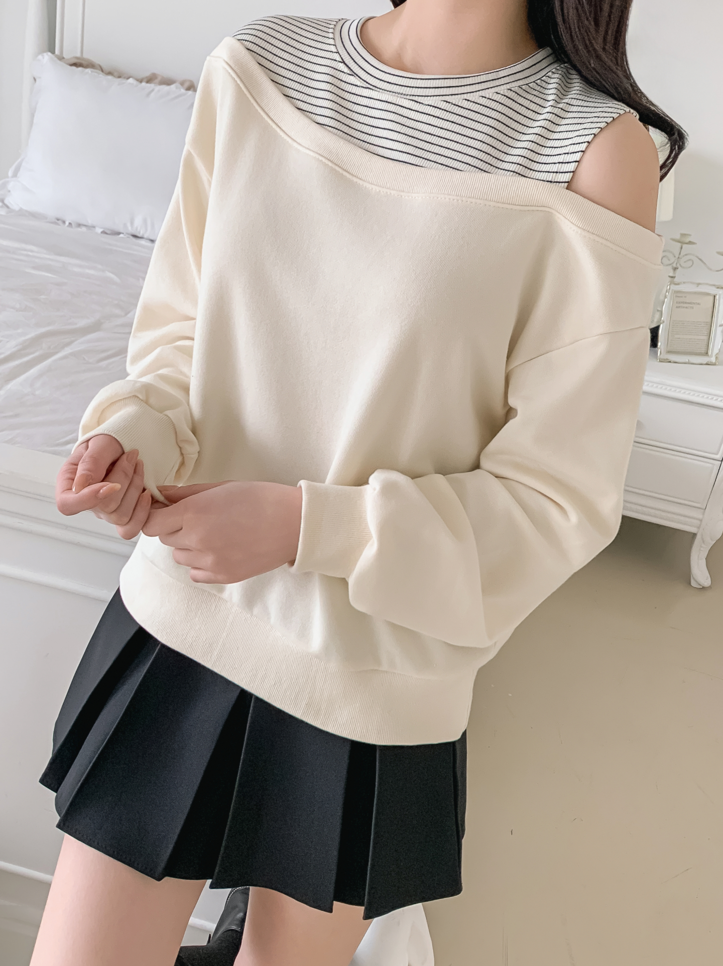 ワンショルダーレイヤード風ルーズ長袖ボーダースウェット | 詳細画像16