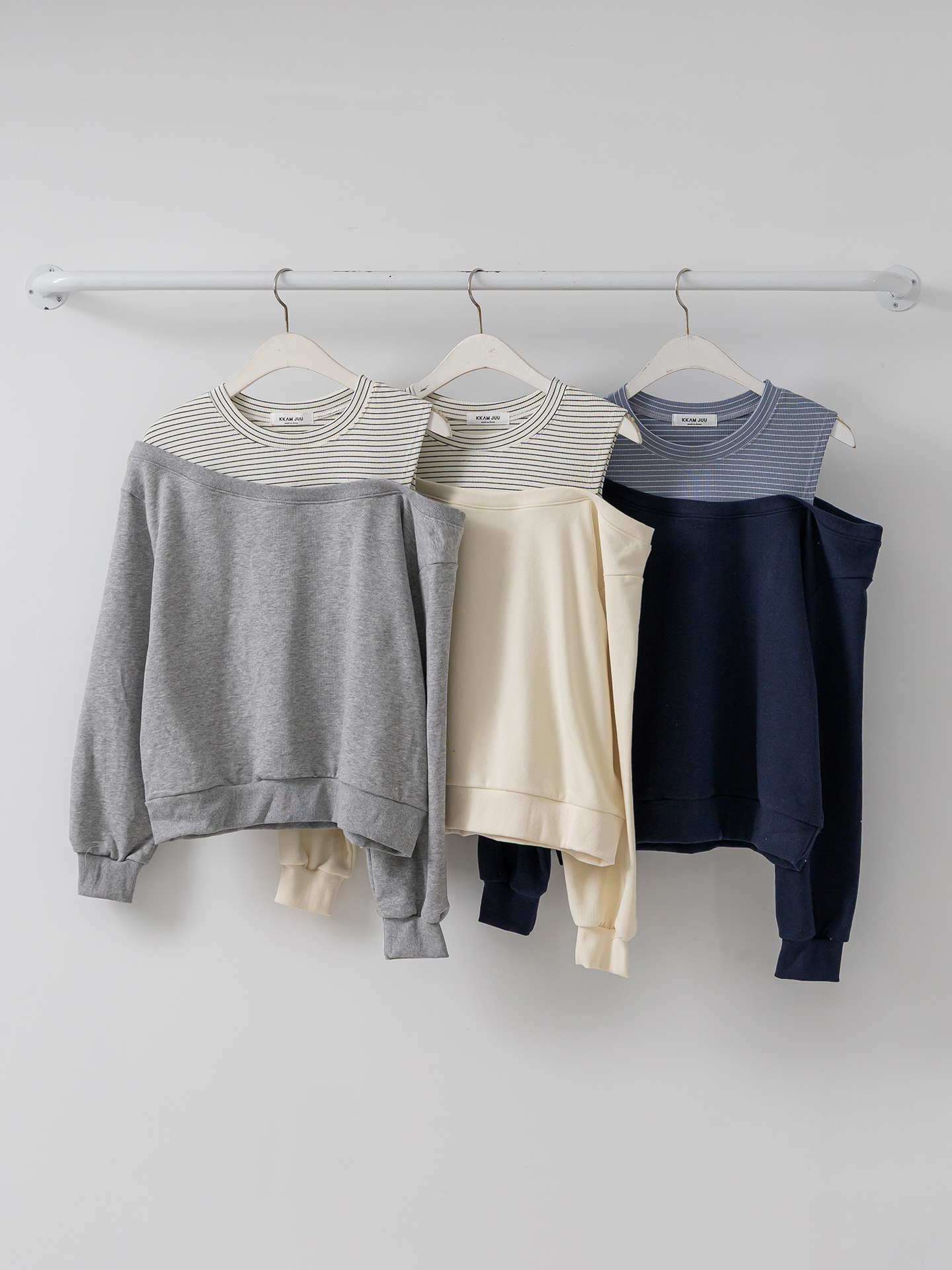 ワンショルダーレイヤード風ルーズ長袖ボーダースウェット | 詳細画像32