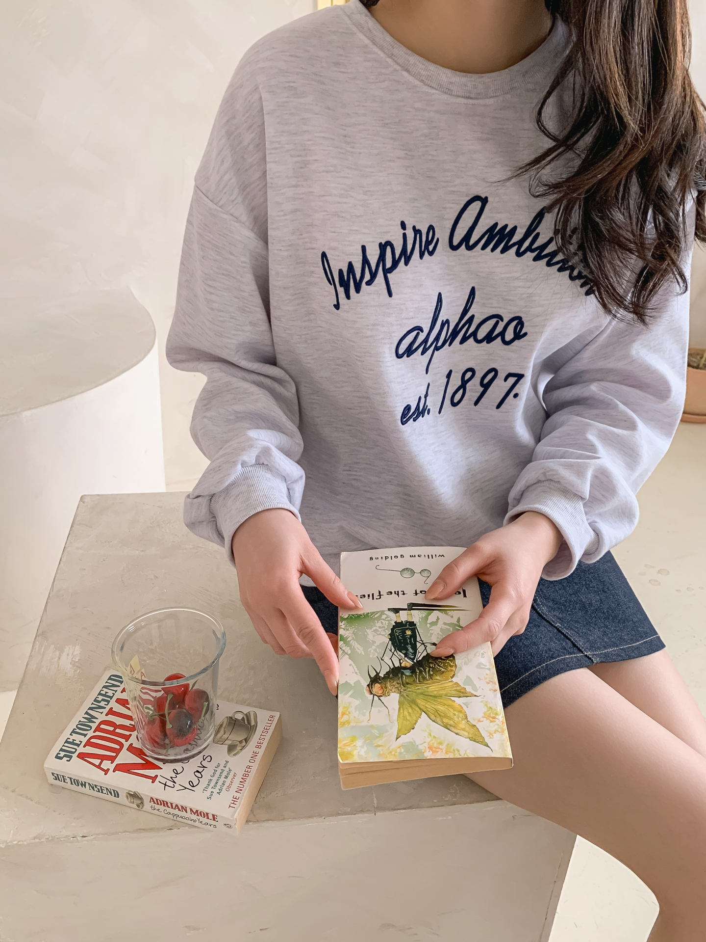 ラウンドネックルーズ長袖刺繍スウェット | 詳細画像12