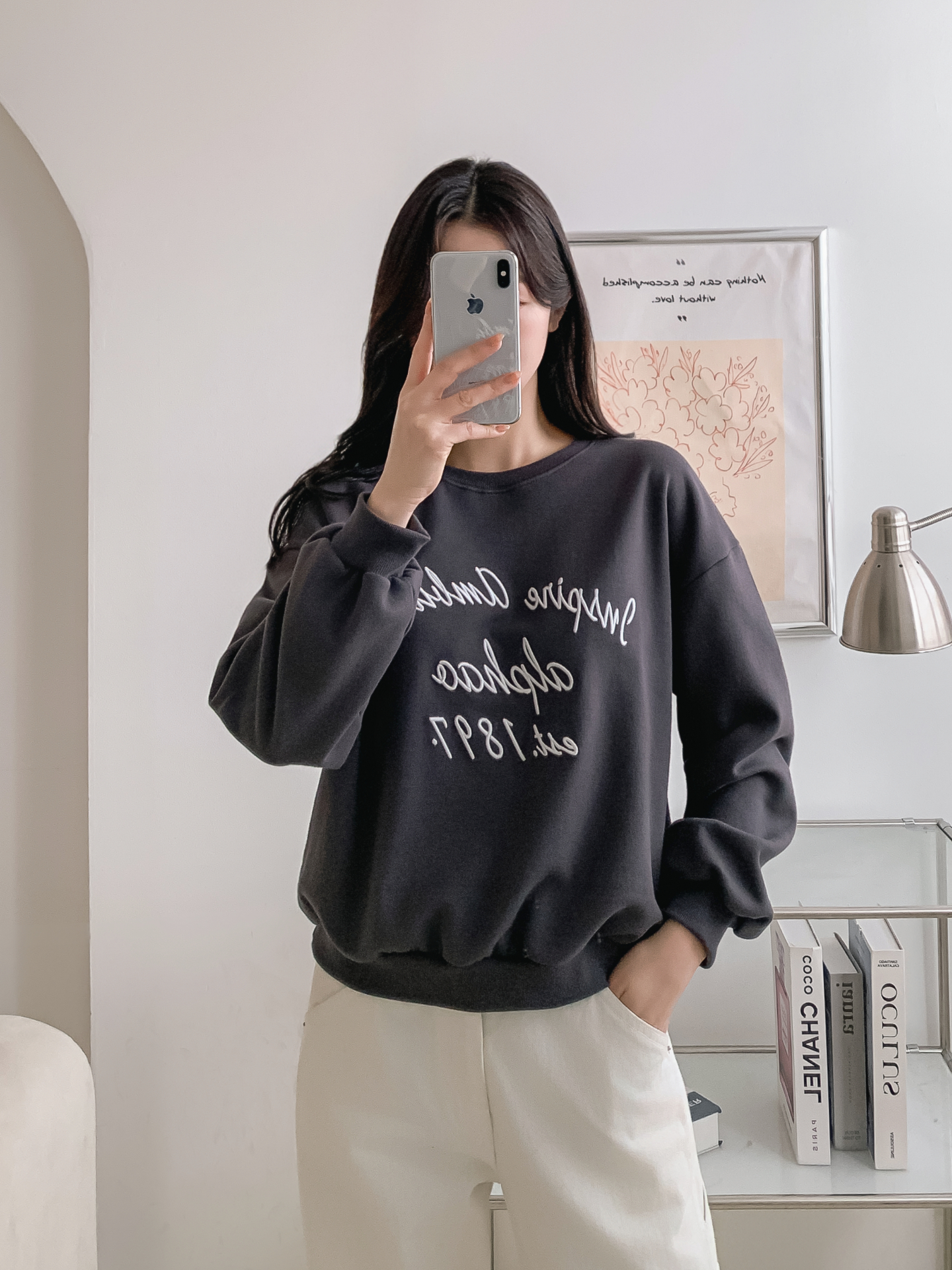 ラウンドネックルーズ長袖刺繍スウェット | 詳細画像27