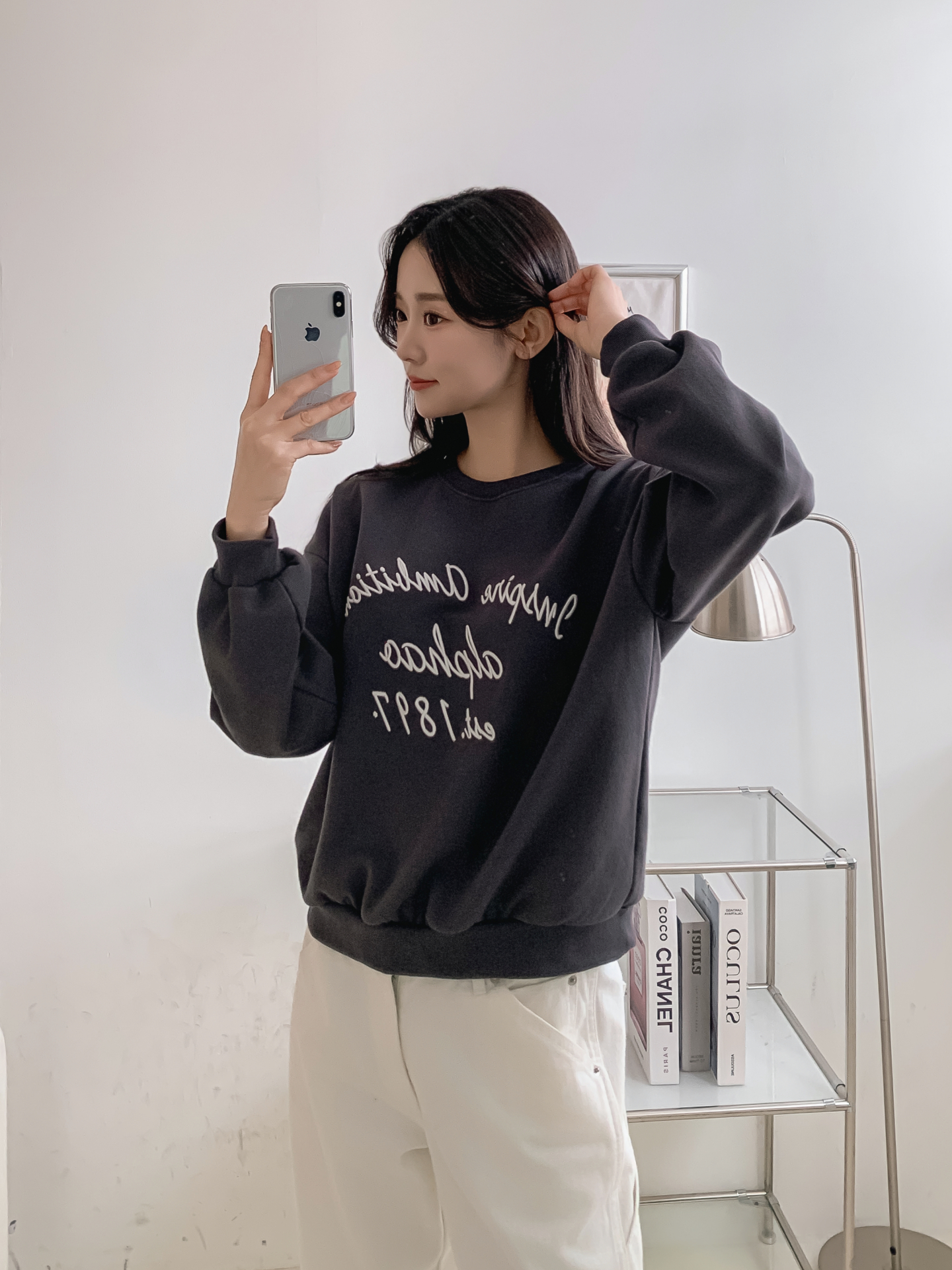 ラウンドネックルーズ長袖刺繍スウェット | 詳細画像29