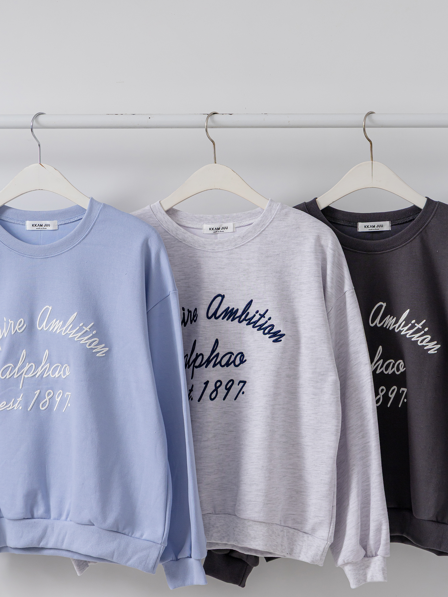 ラウンドネックルーズ長袖刺繍スウェット | 詳細画像31