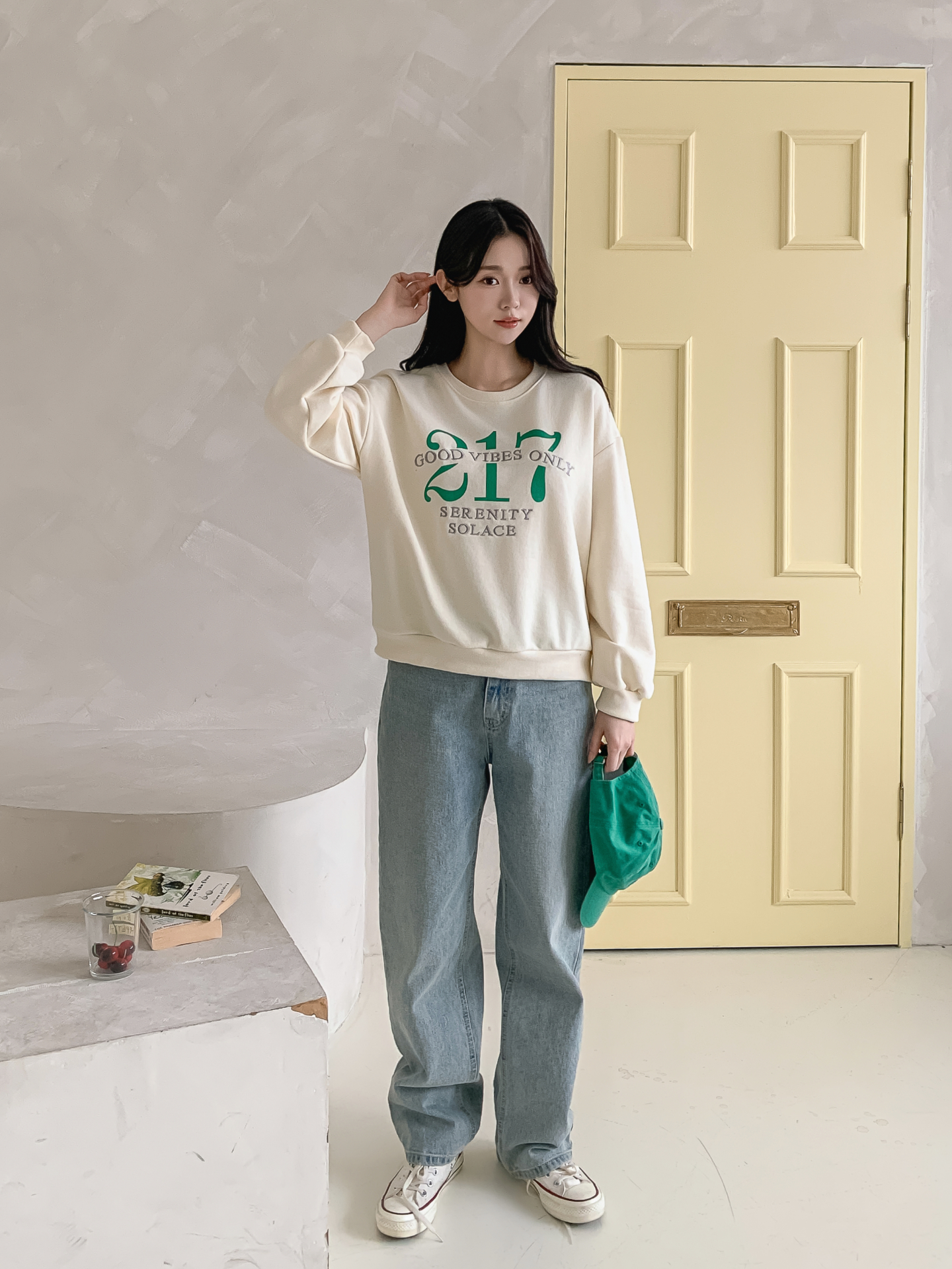 ラウンドネックルーズ長袖刺繍プリントスウェット | 詳細画像3