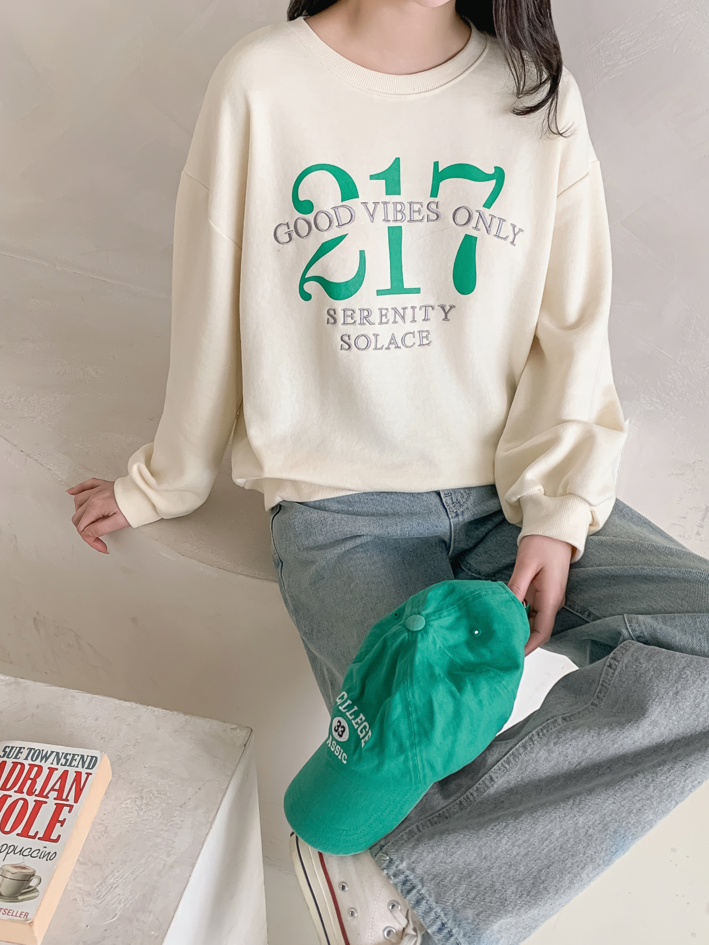 ラウンドネックルーズ長袖刺繍プリントスウェット | 詳細画像10