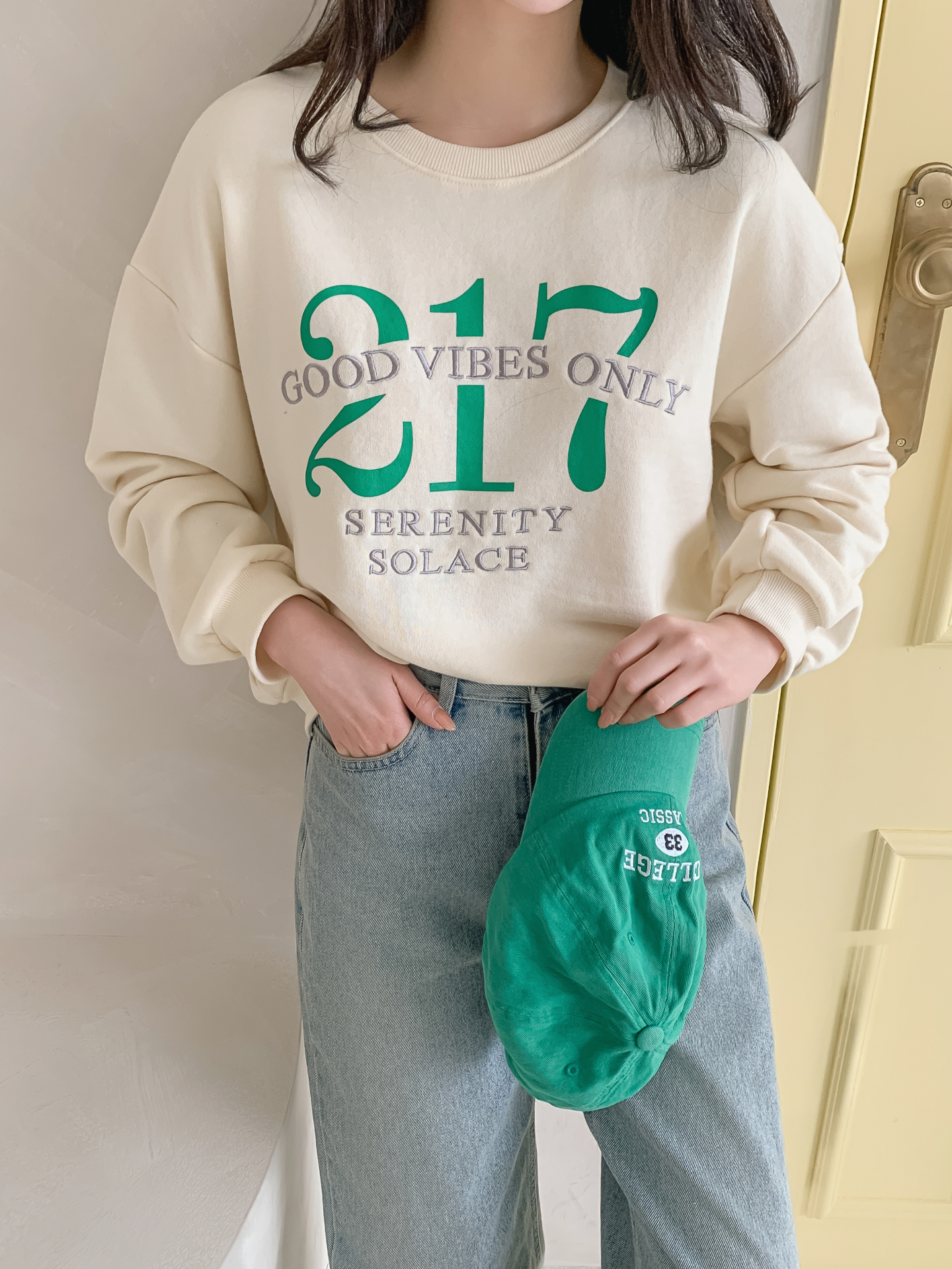 ラウンドネックルーズ長袖刺繍プリントスウェット | 詳細画像14