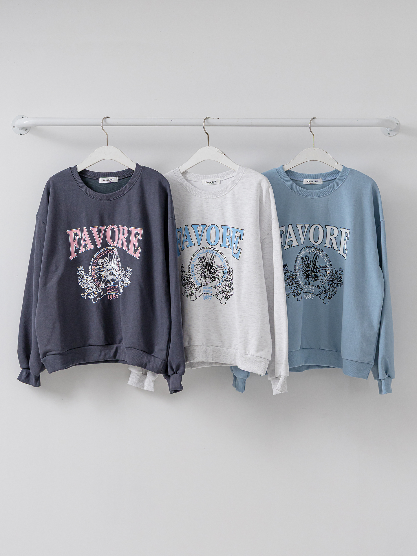 ラウンドネックルーズ長袖プリントスウェット | 詳細画像31