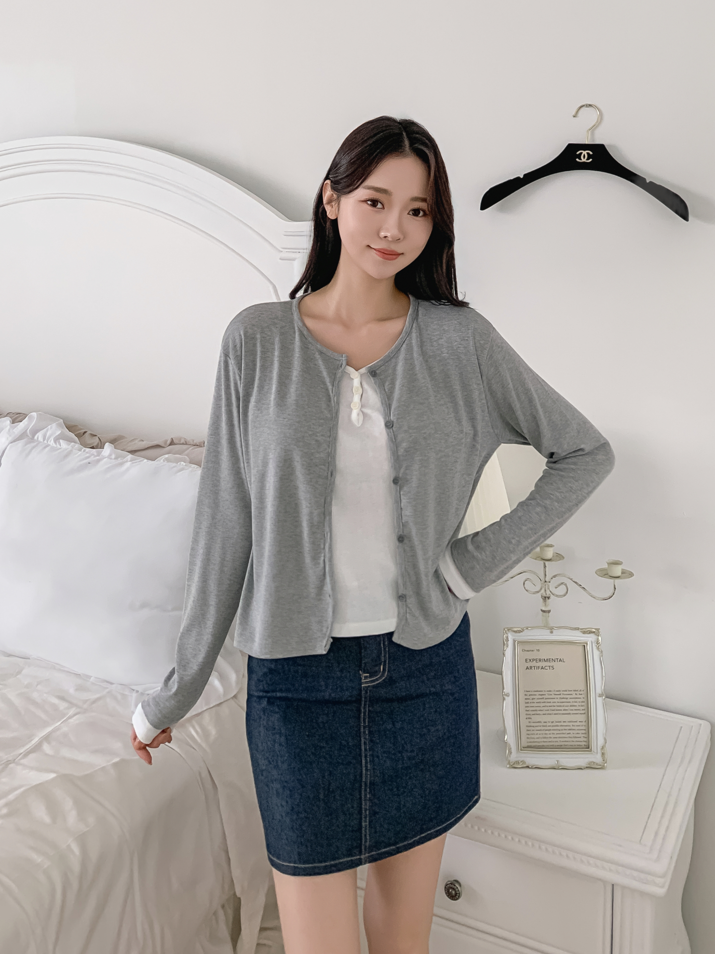 ラウンドネックレイヤード風ハーフボタン長袖無地Tシャツ | 詳細画像2