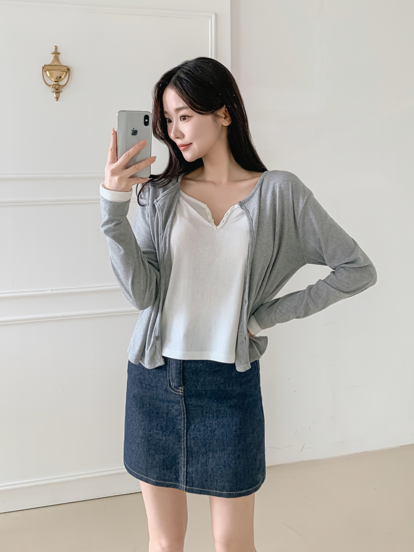 ラウンドネックレイヤード風ハーフボタン長袖無地Tシャツ | 詳細画像16