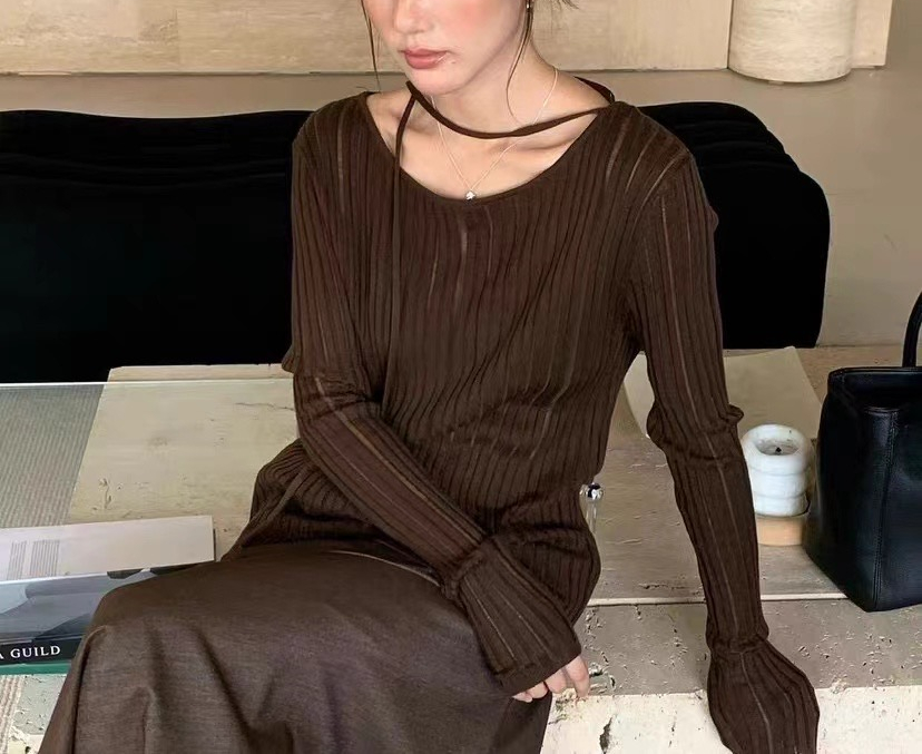 リブストラップラウンドネックスリム長袖ニット | 詳細画像3