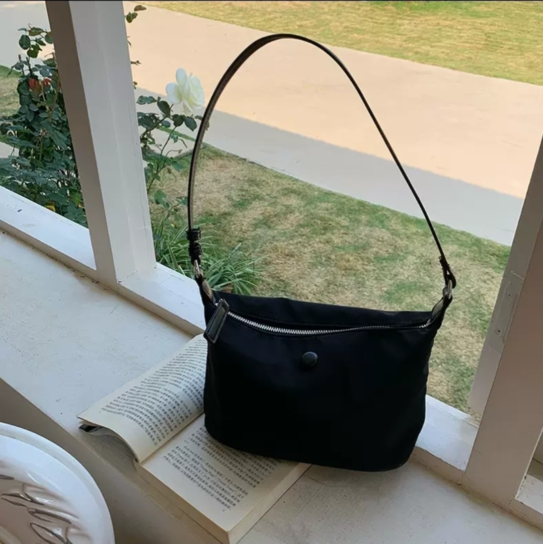 ジップアップバックルDリング無地ショルダーバッグ | 詳細画像8