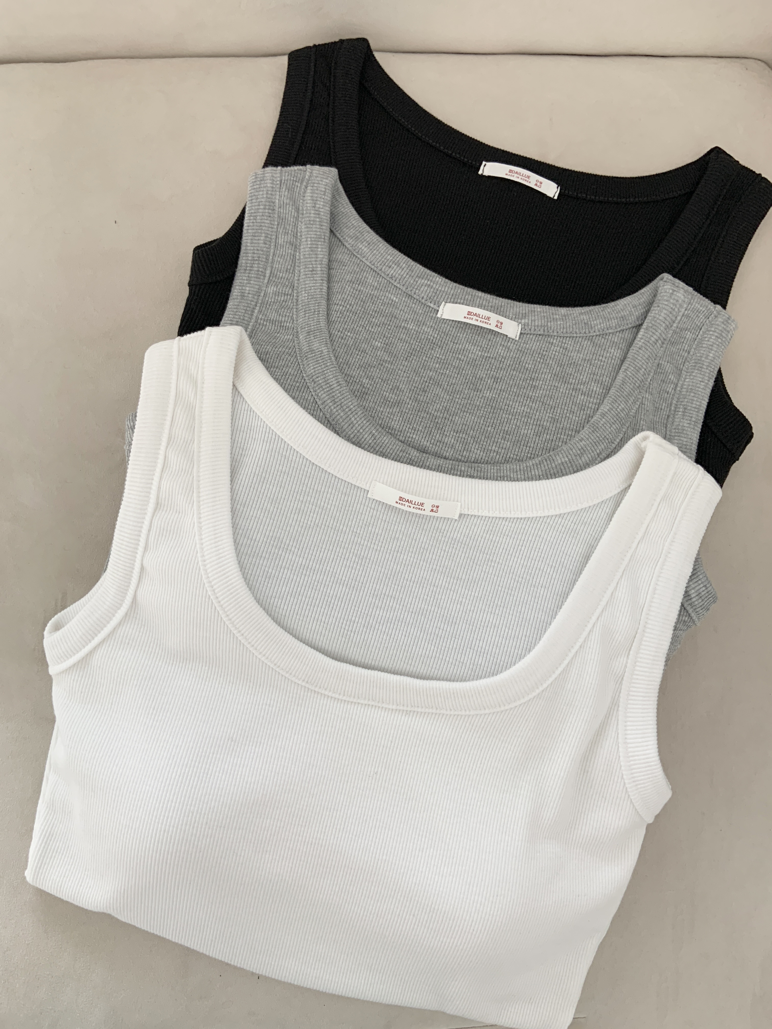 リブUネックカップスリムセミクロップド無地ノースリーブ | 詳細画像21