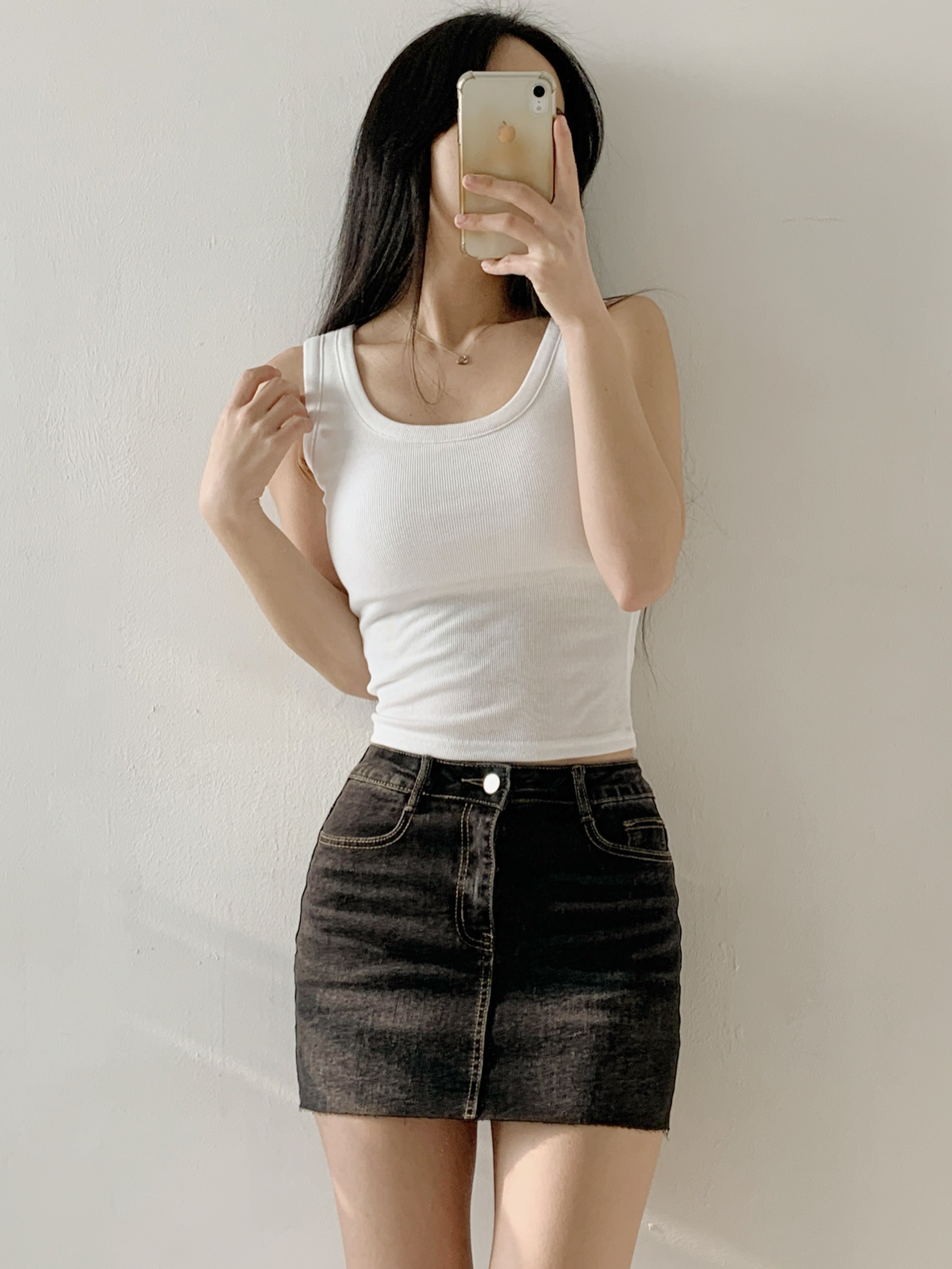 リブUネックカップスリムセミクロップド無地ノースリーブ | 詳細画像14