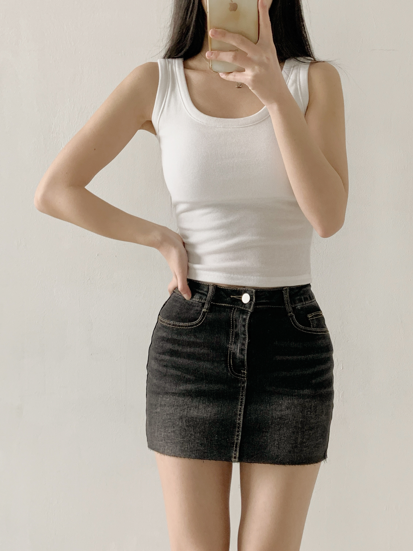 リブUネックカップスリムセミクロップド無地ノースリーブ | 詳細画像17