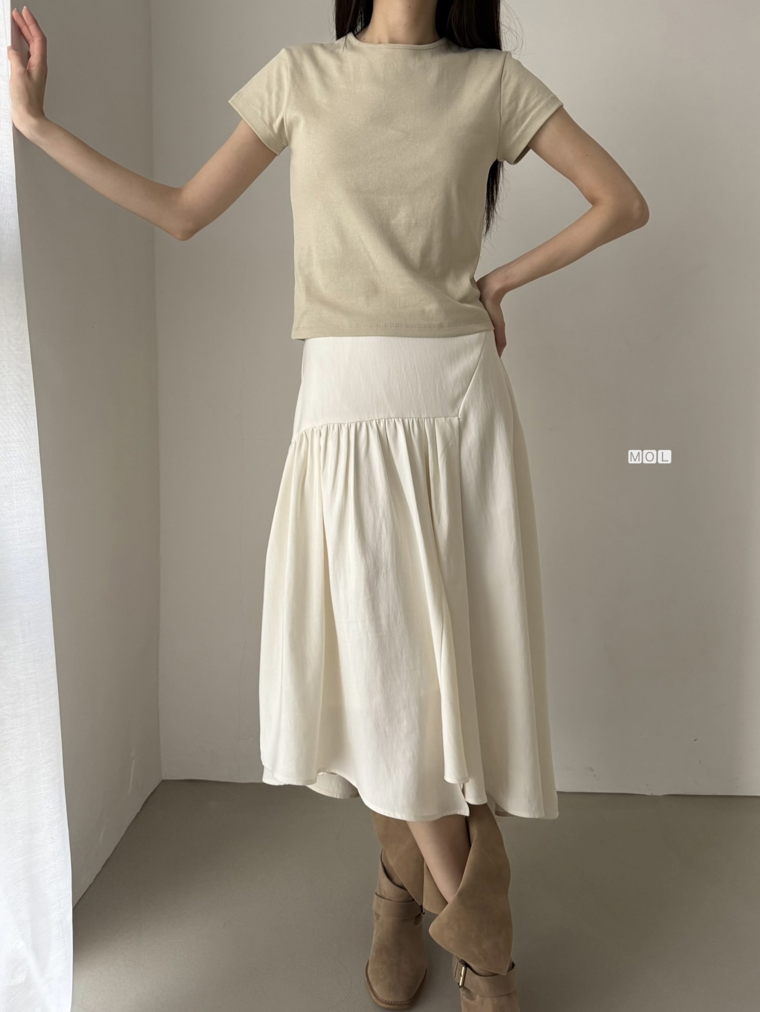 バックゴムロングアンバランスギャザーフレア無地スカート | 詳細画像6