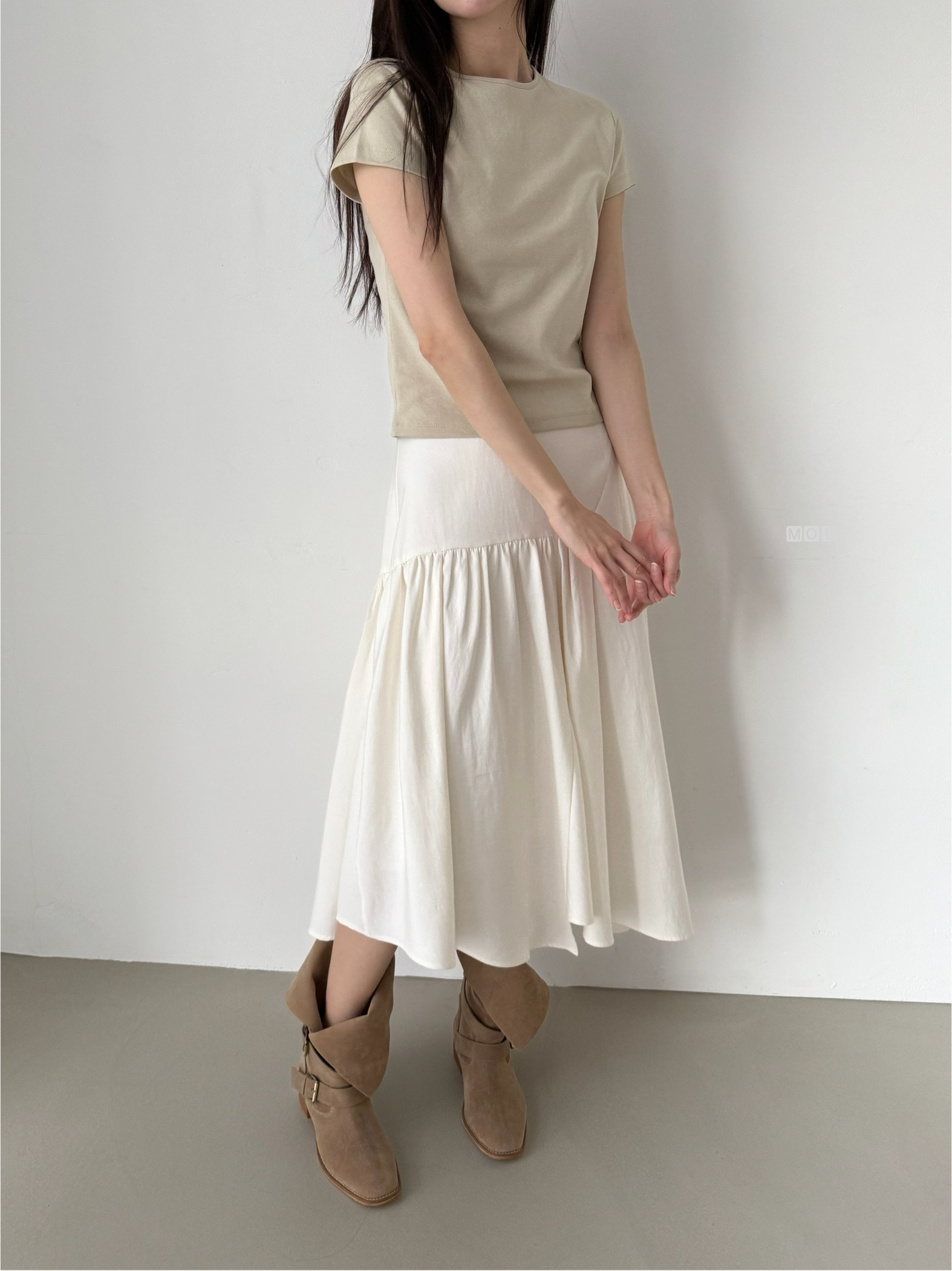 バックゴムロングアンバランスギャザーフレア無地スカート | 詳細画像9