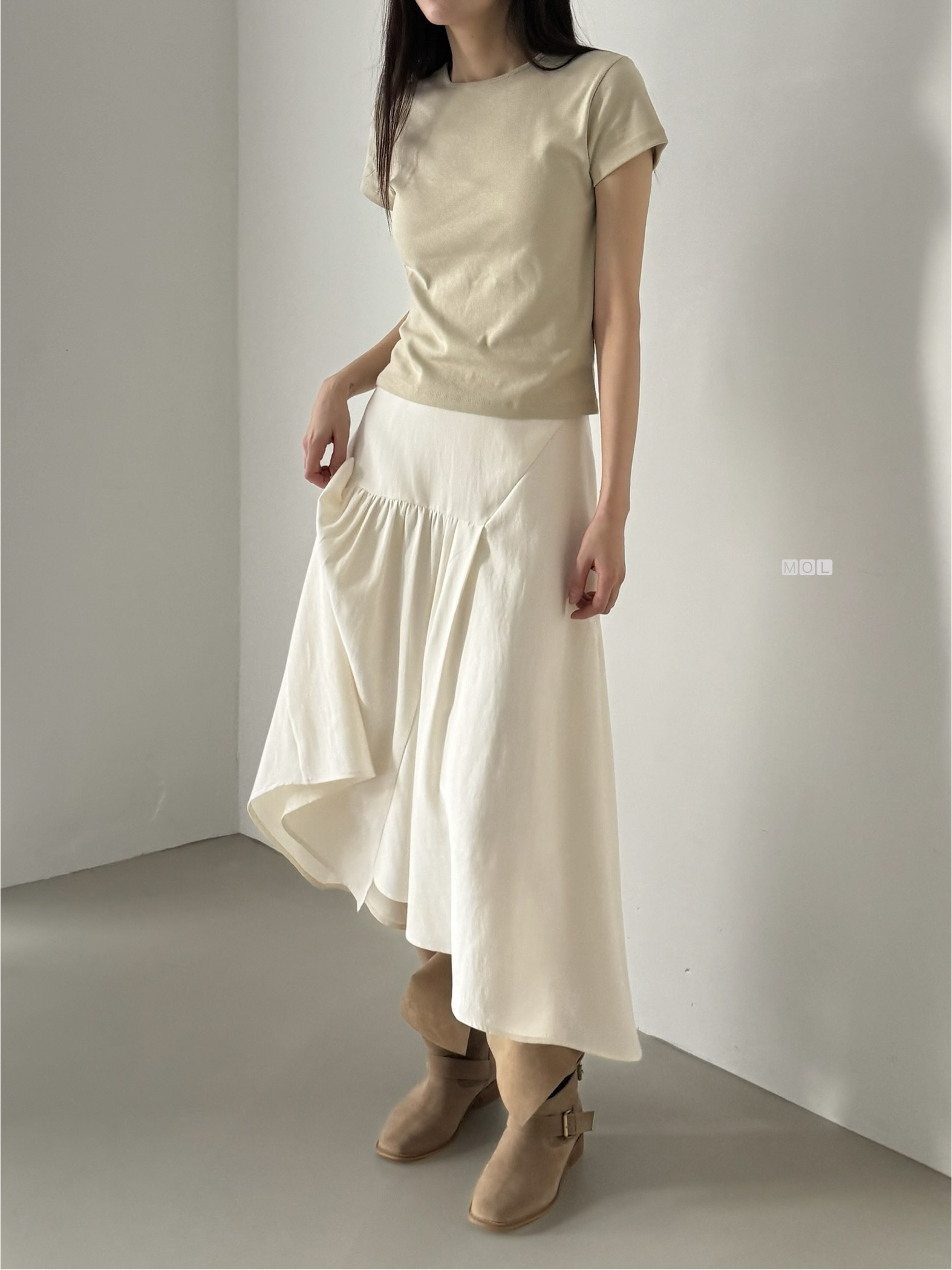 バックゴムロングアンバランスギャザーフレア無地スカート | 詳細画像18