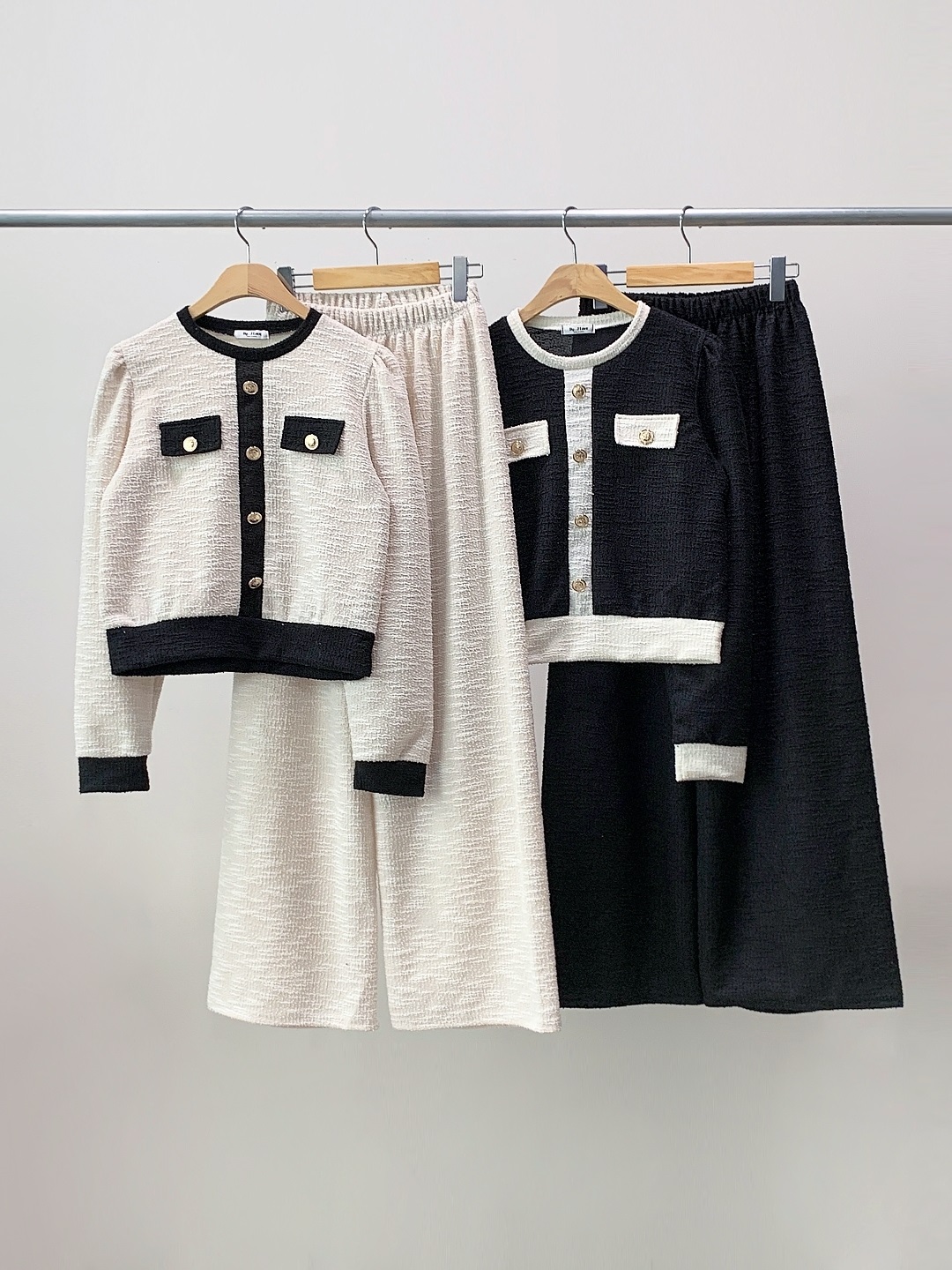 裏起毛リブフードドローストリングウエストゴムクロップドロング長袖ワイド配色パンツパーカートレーニングパンツ付 | 詳細画像18