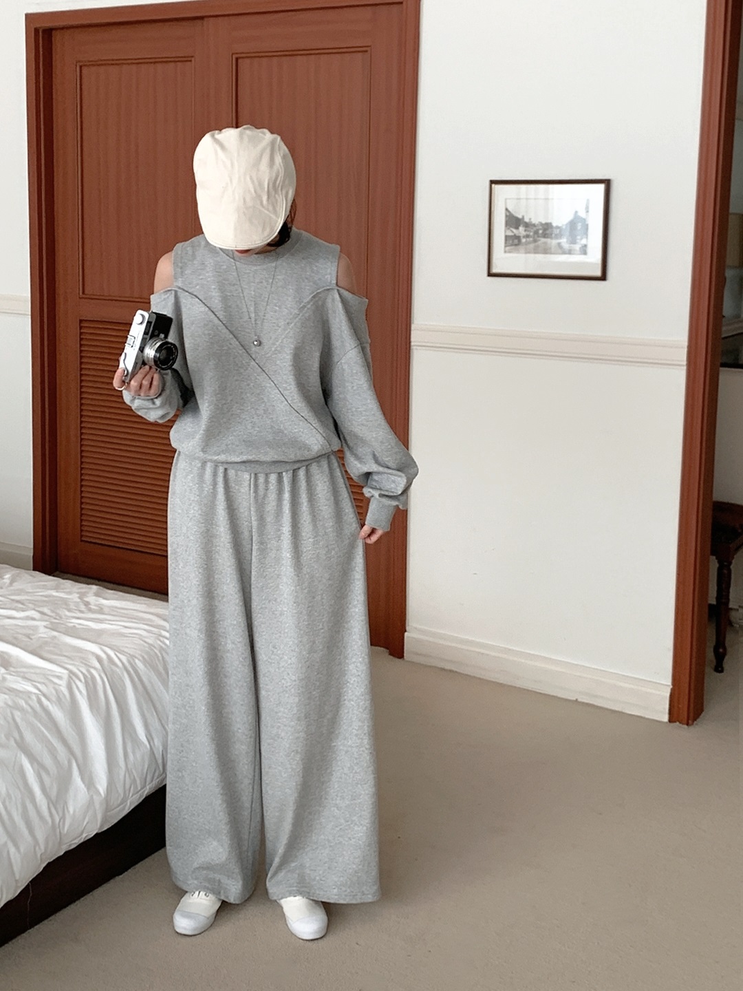 ラウンドネックウエストゴムルーズオープンショルダー長袖ワイド無地ツーピース(トップス、ボトムス)パンツTシャツ | 詳細画像7