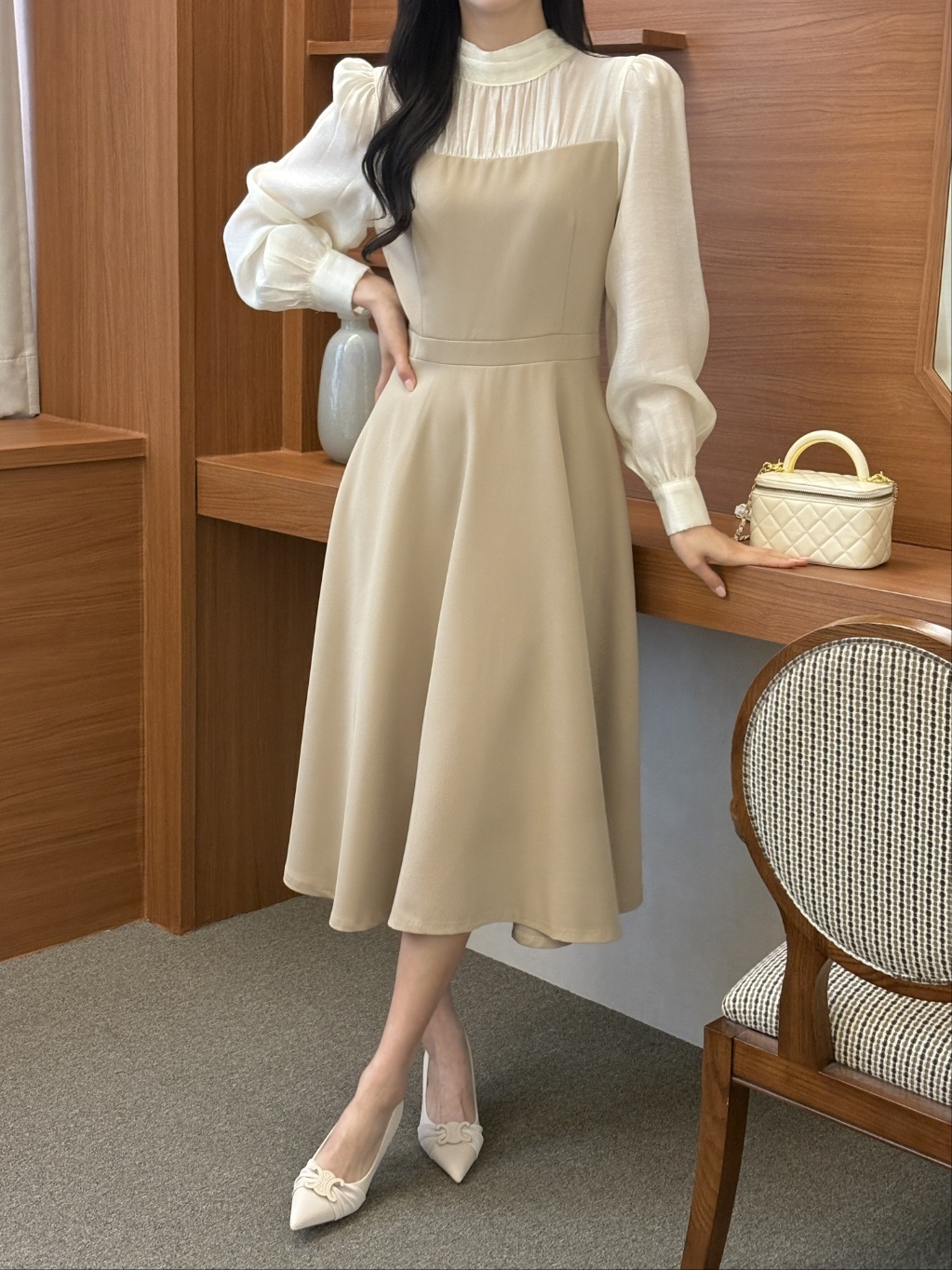 シフォンハーフネックパフスリーブレイヤード風ロング長袖フレアAラインボタンスリーブ配色ワンピース | 詳細画像12