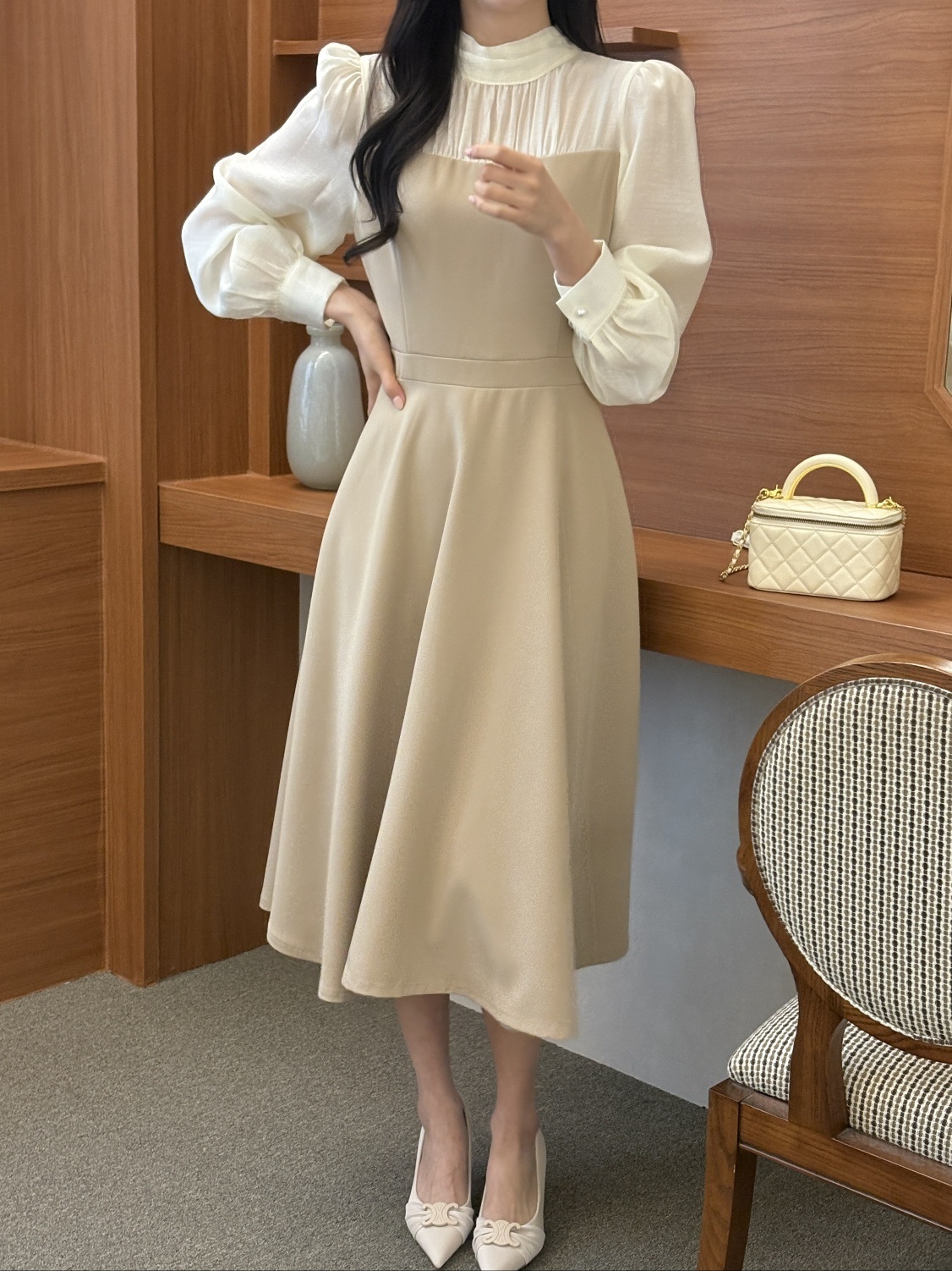 シフォンハーフネックパフスリーブレイヤード風ロング長袖フレアAラインボタンスリーブ配色ワンピース | 詳細画像13