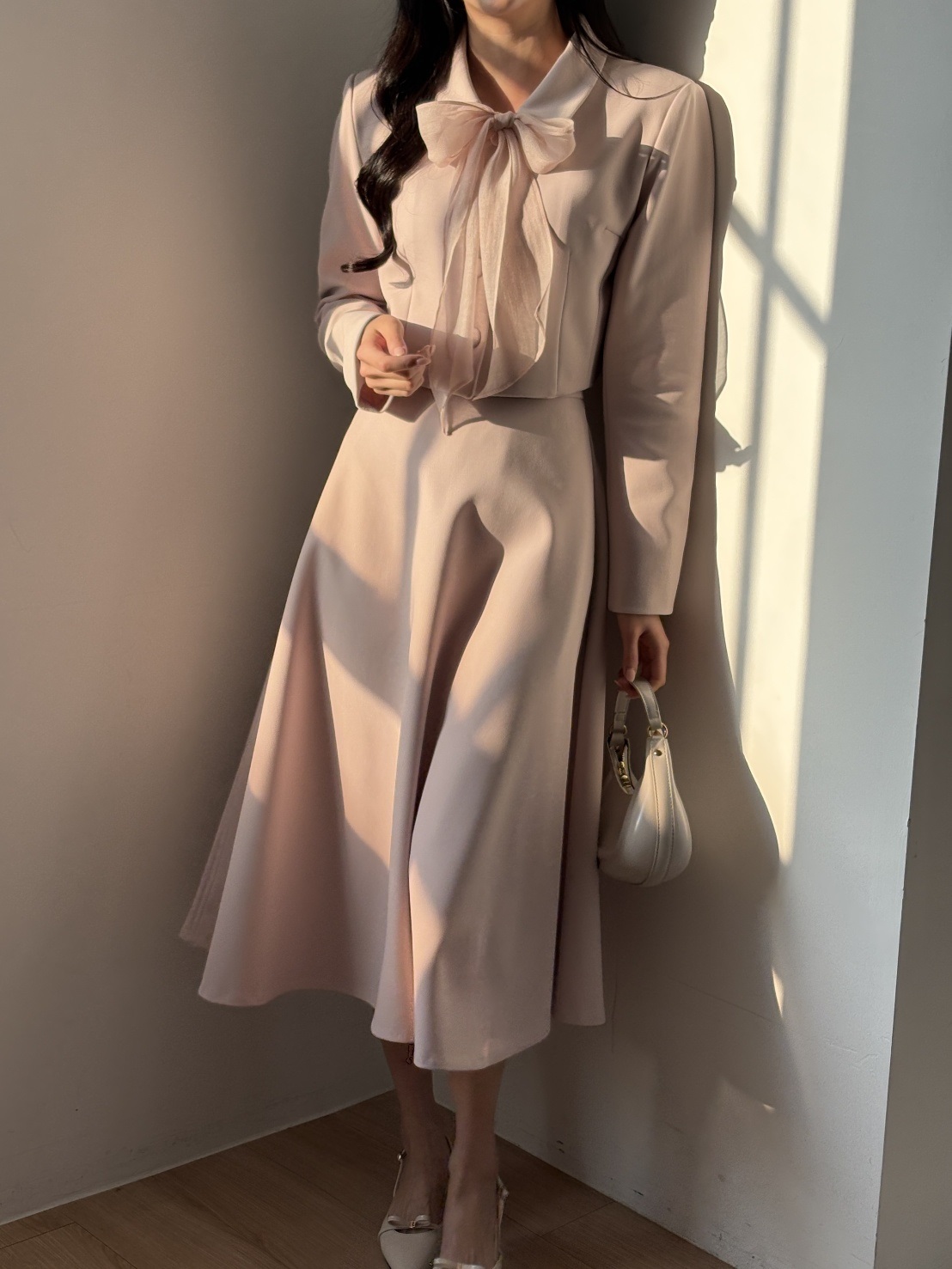 ボタンカラー肩パッドクロップド長袖無地ジャケットスカーフ付 | 詳細画像7