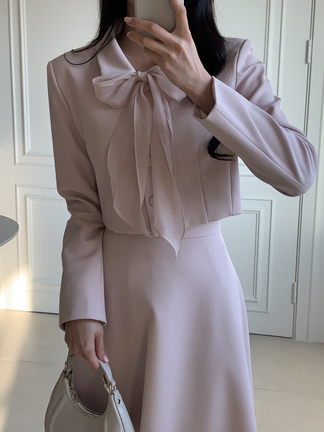 ボタンカラー肩パッドクロップド長袖無地ジャケットスカーフ付 | 詳細画像9