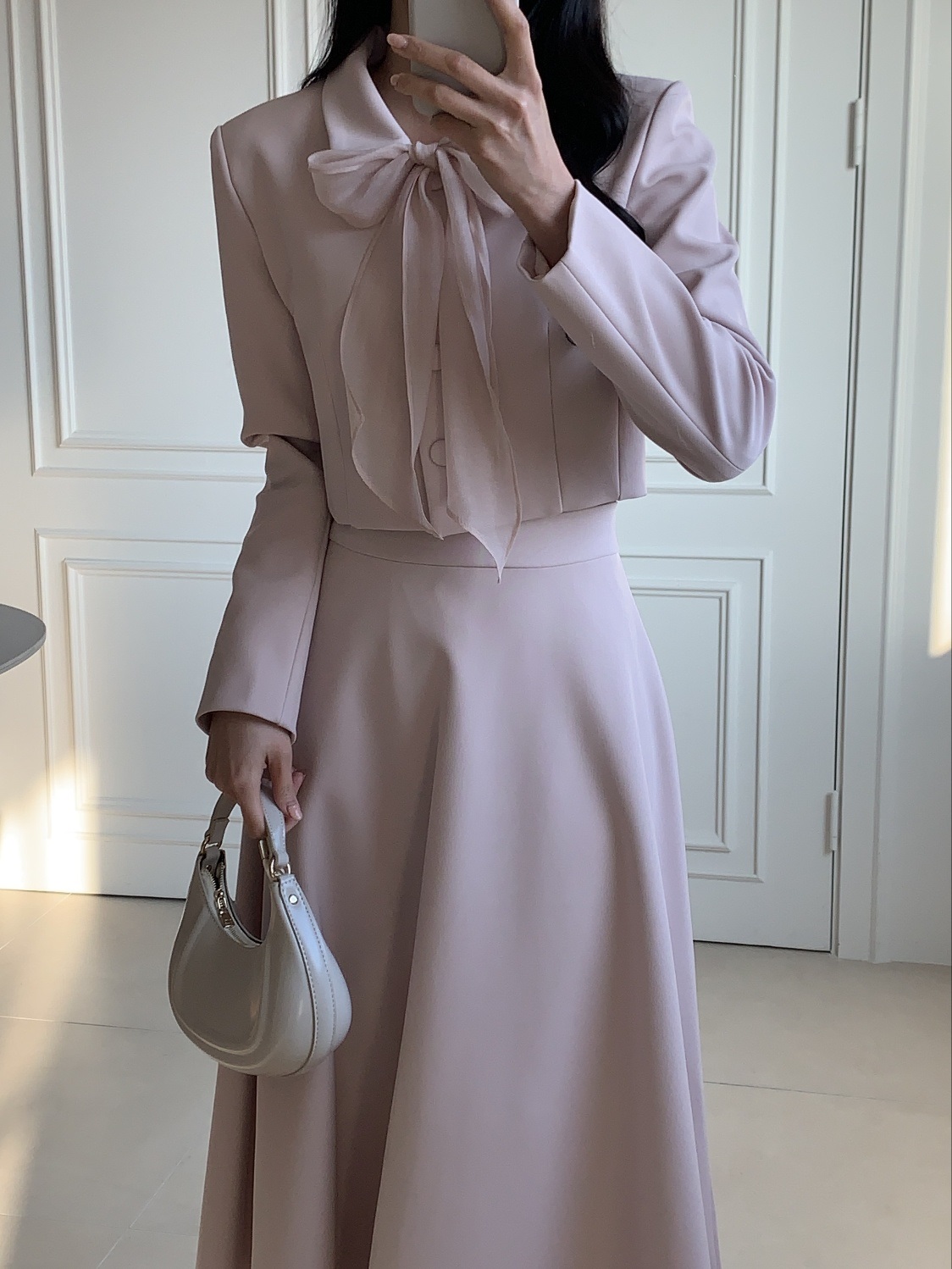 ボタンカラー肩パッドクロップド長袖無地ジャケットスカーフ付 | 詳細画像10