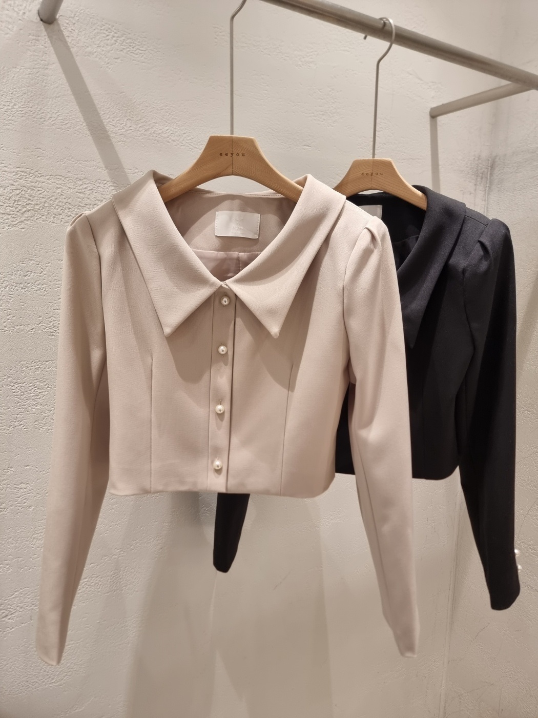 カラー肩パッドラインパフスリーブクロップドルーズ長袖ビジューボタンボタンスリーブ無地ジャケット | 詳細画像18