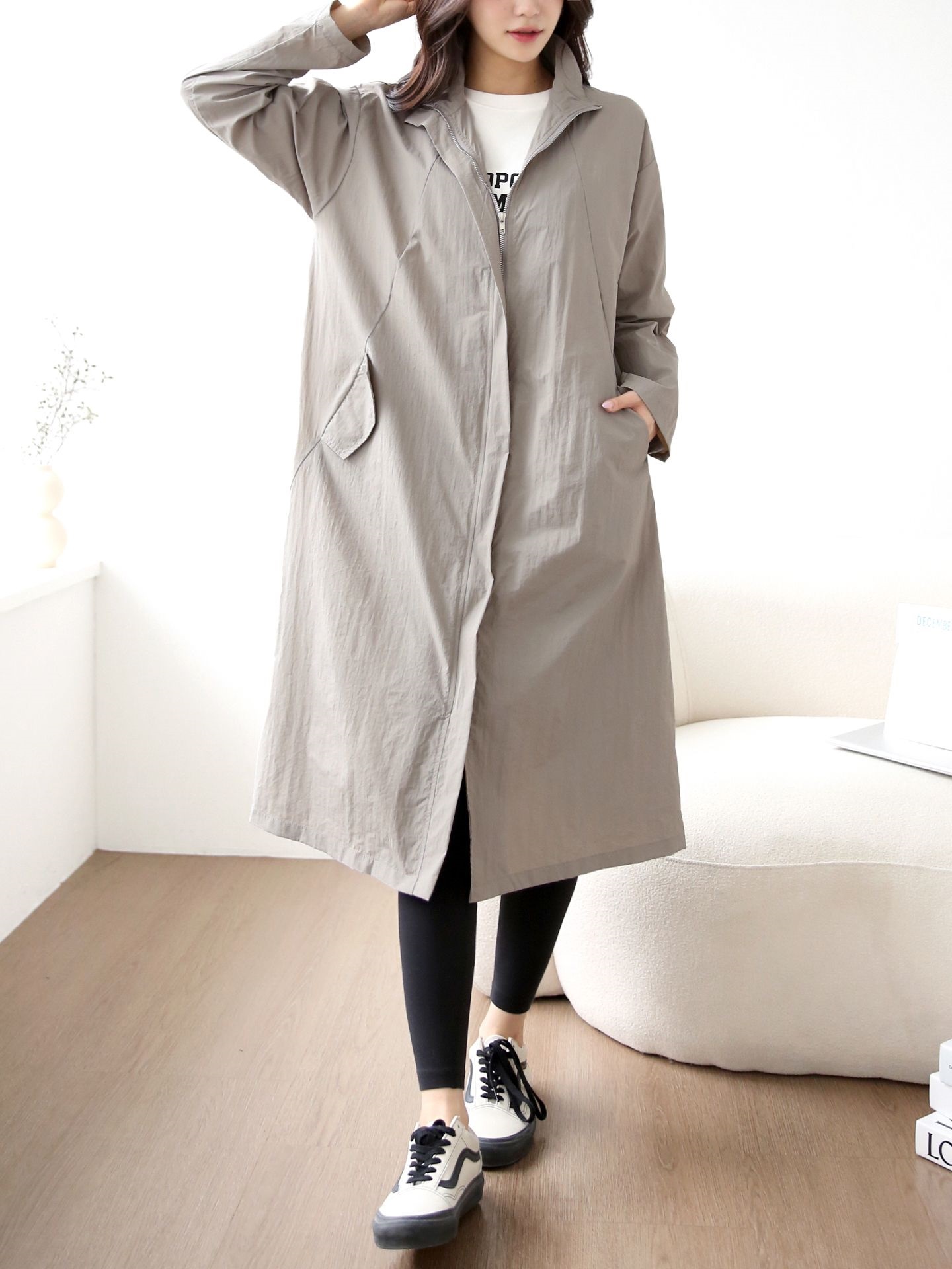 ナイロンジップアップハイネックスリットラインオーバーサイズロング長袖フラップポケット無地ジャンパー | 詳細画像2