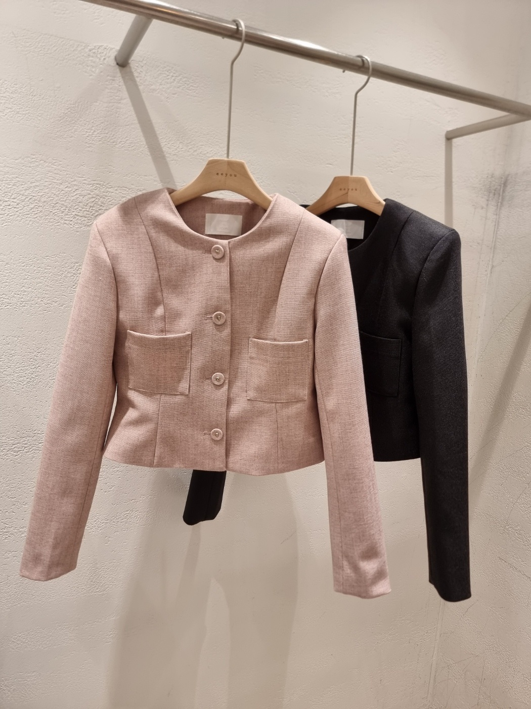 ボタンラウンドネック肩パッドラインショート長袖ツーポケットジャケット | 詳細画像19