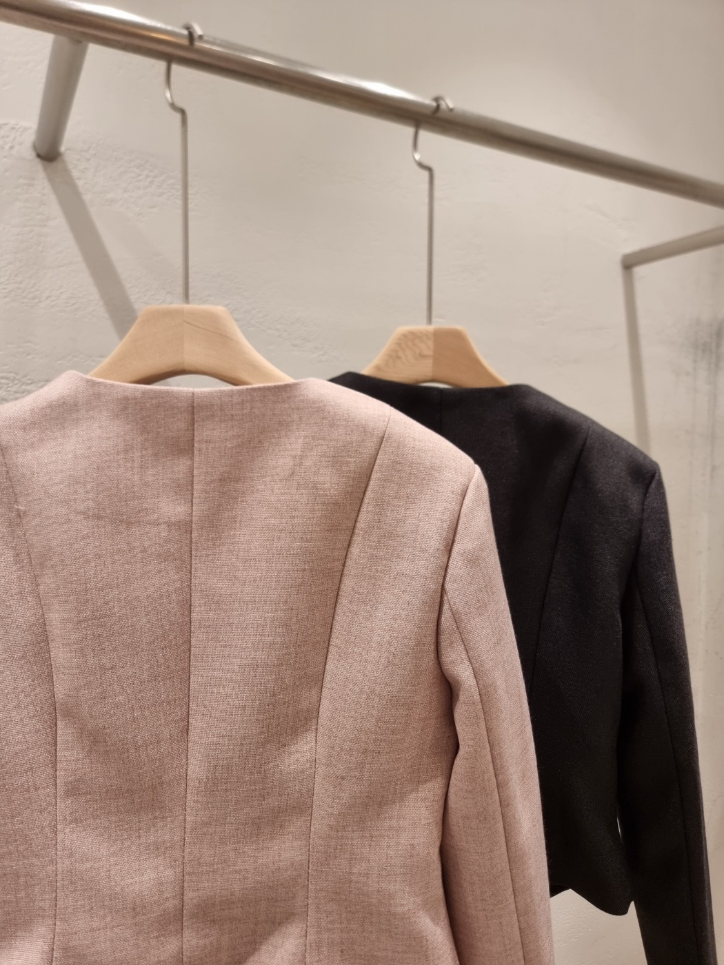 ボタンラウンドネック肩パッドラインショート長袖ツーポケットジャケット | 詳細画像21