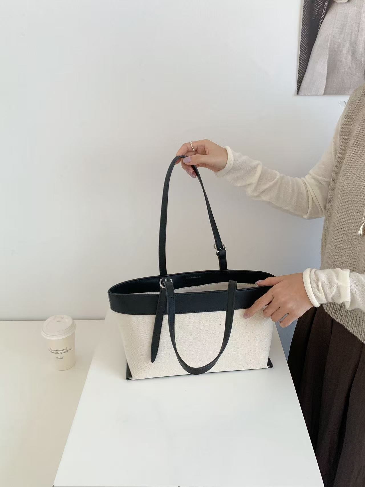 レザー調バックルマグネットボタン配色トートバッグ | 詳細画像7