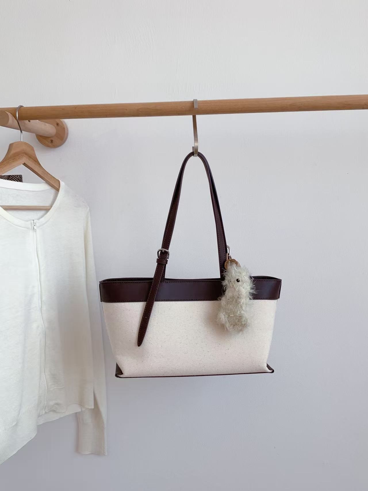 レザー調バックルマグネットボタン配色トートバッグ | 詳細画像9