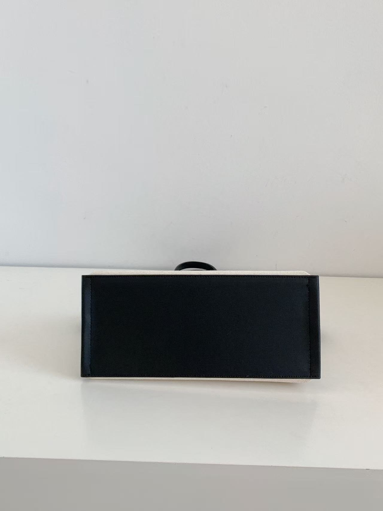 レザー調バックルマグネットボタン配色トートバッグ | 詳細画像16