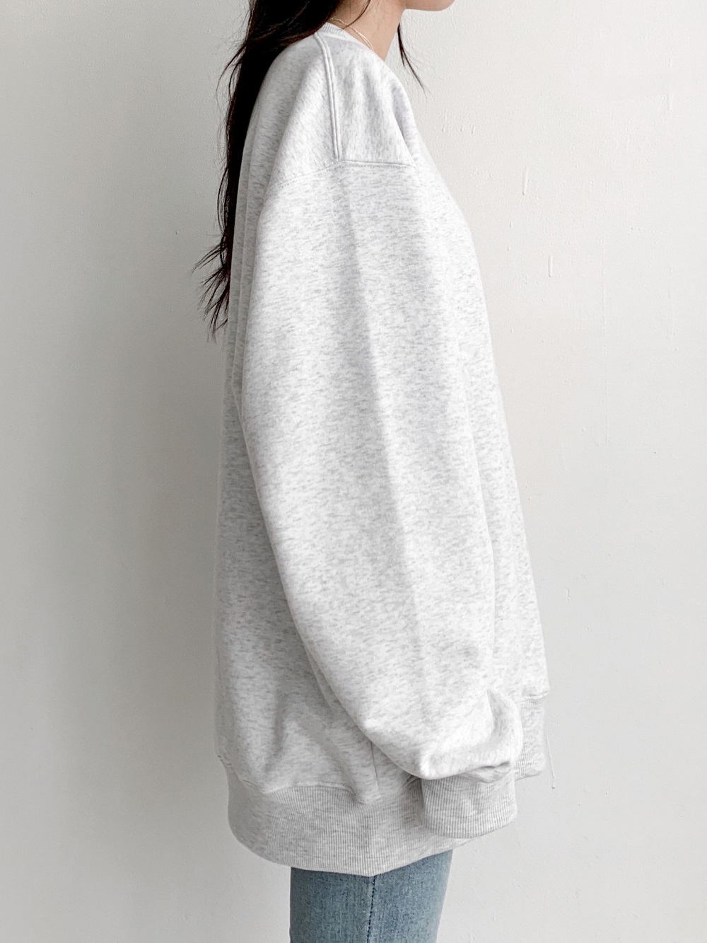 ラウンドネックオーバーサイズボクシー長袖無地スウェット | 詳細画像15