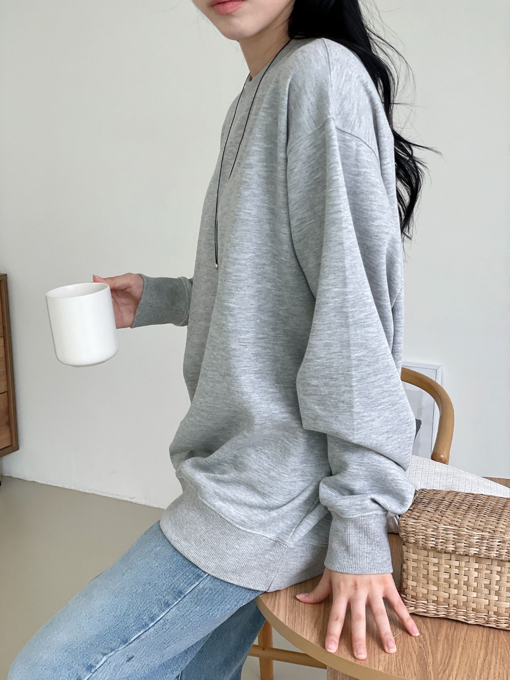 ラウンドネックオーバーサイズボクシー長袖無地スウェット | 詳細画像7