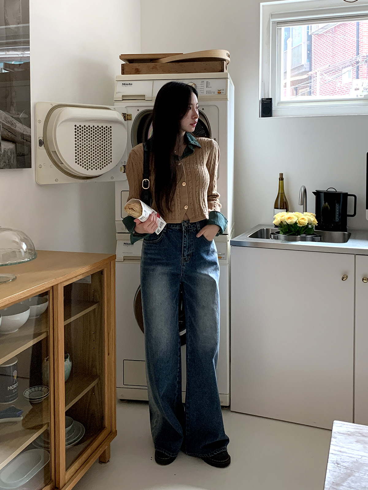 ニットデニムコットンカラークロップドベルスリーブレイヤード風長袖ビジューボタン配色ケーブルカーディガン | 詳細画像5