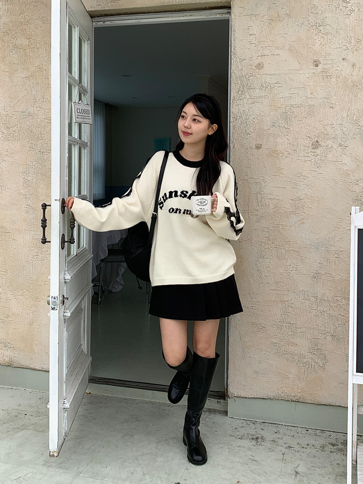 レースラウンドネックラグランオーバーサイズ長袖ハーフレタリング配色ニット | 詳細画像3