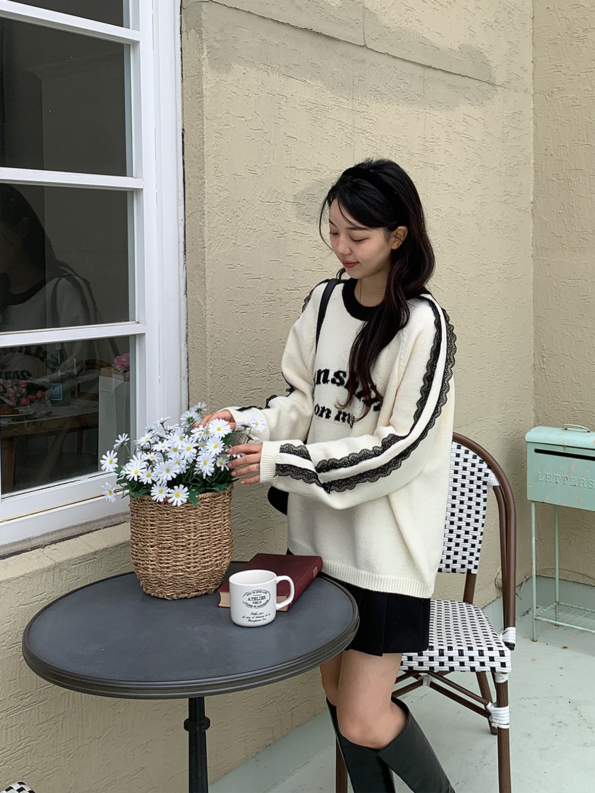 レースラウンドネックラグランオーバーサイズ長袖ハーフレタリング配色ニット | 詳細画像9