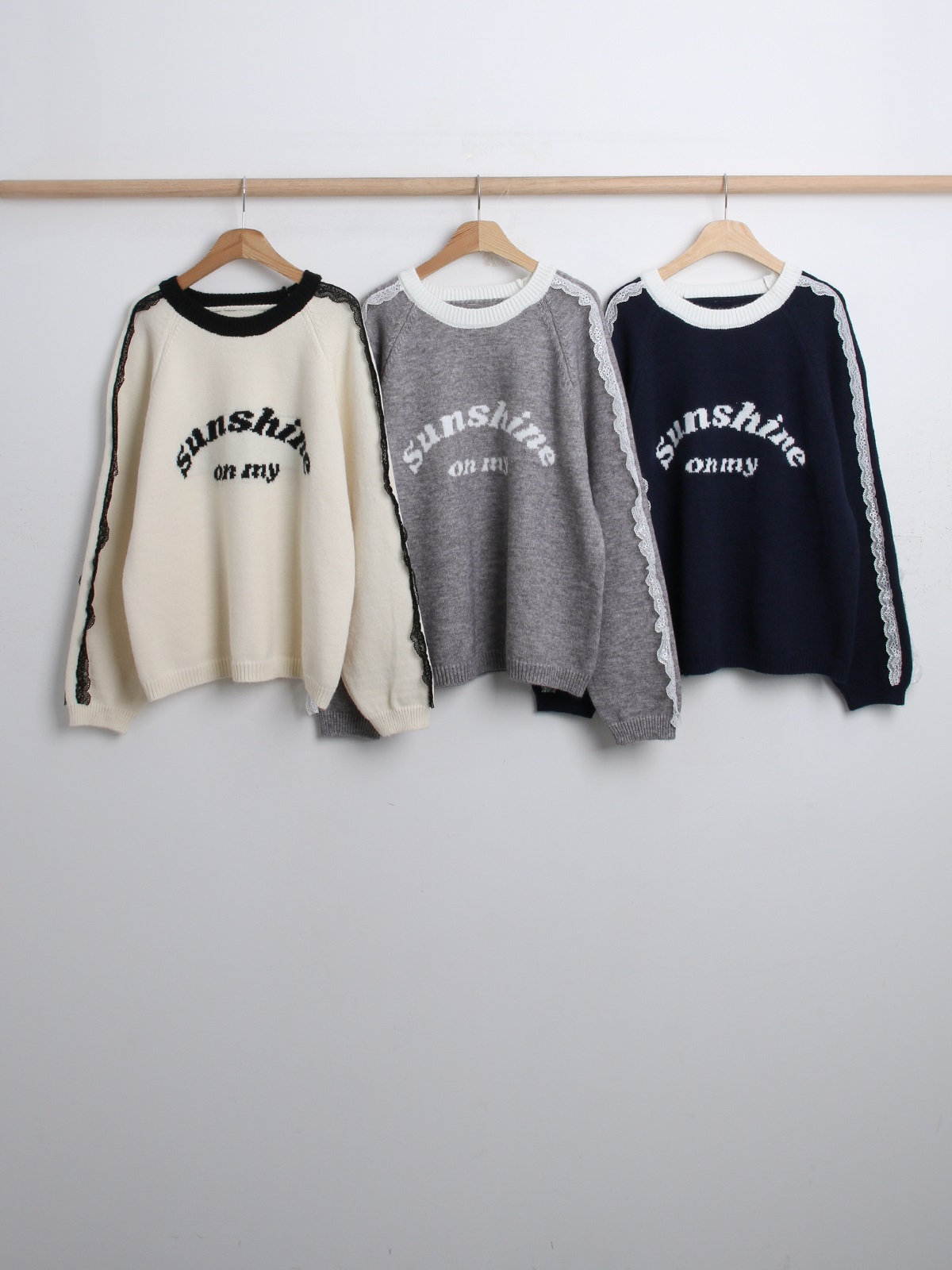 レースラウンドネックラグランオーバーサイズ長袖ハーフレタリング配色ニット | 詳細画像17