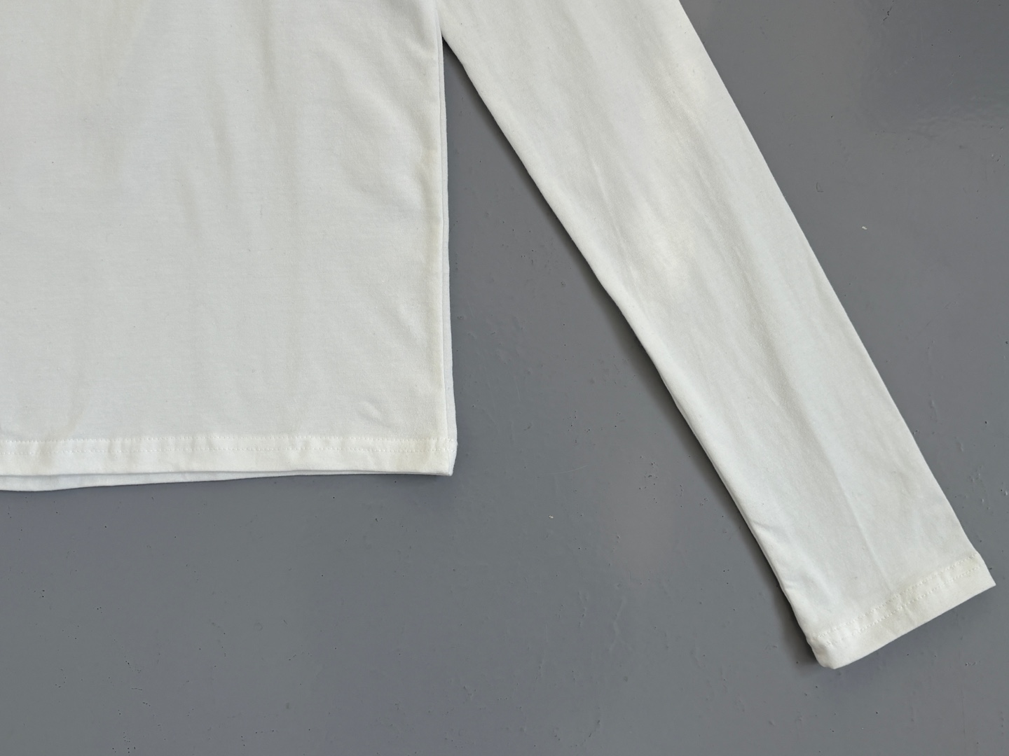 ラウンドネックベーシック長袖無地Tシャツ | 詳細画像19