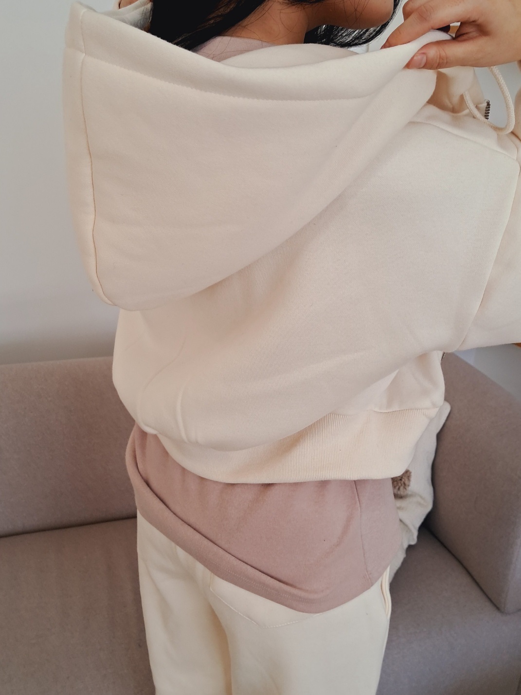 裏起毛フードドローストリングダブルジップクロップドバルーンルーズ長袖カンガルーポケット無地ジップパーカー | 詳細画像10