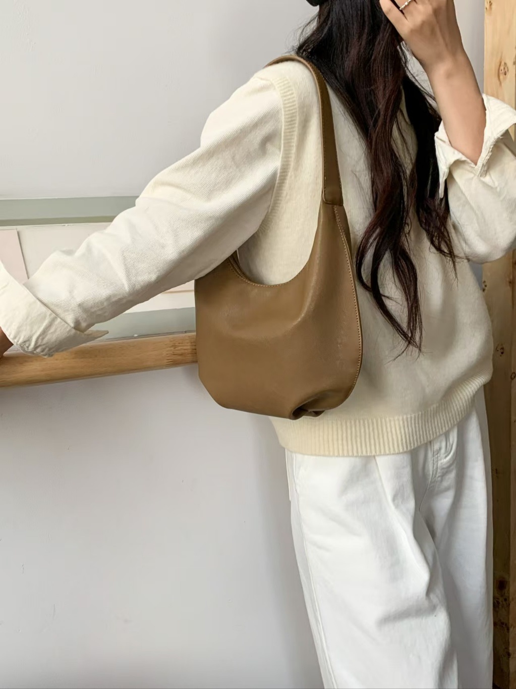 レザー調ジップアップベルト無地トートバッグ | 詳細画像6