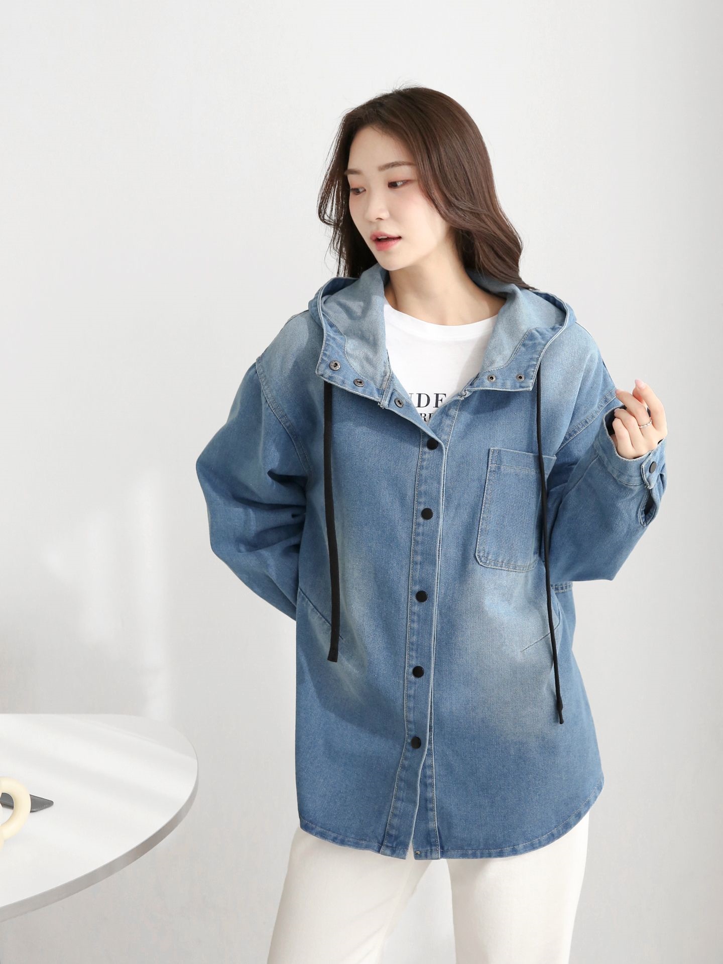 デニムストラップハーフネックフードラインオーバーサイズ長袖ワンポケットスナップボタンジャケット | 詳細画像2