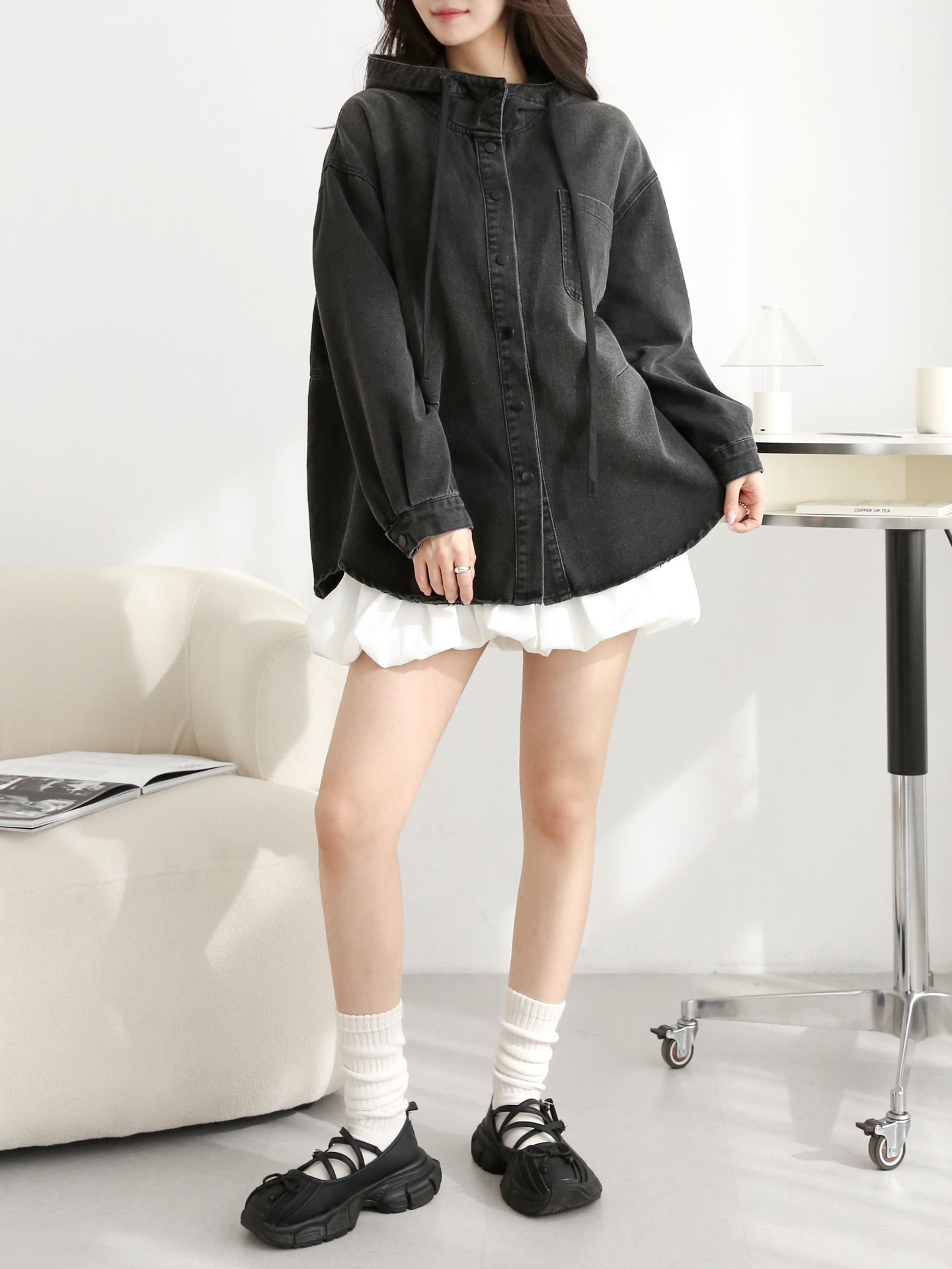 デニムストラップハーフネックフードラインオーバーサイズ長袖ワンポケットスナップボタンジャケット | 詳細画像13