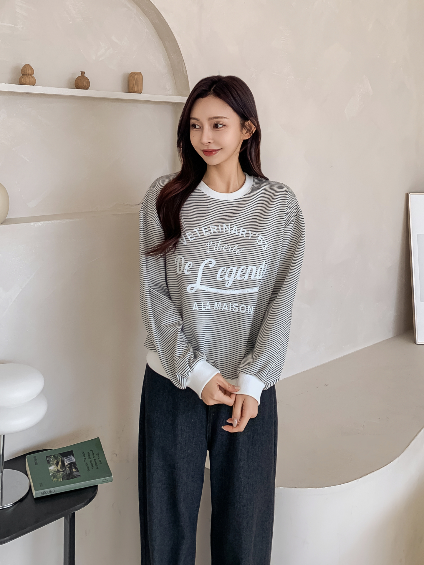 ラウンドネックルーズ長袖レタリングボーダー配色スウェット | 詳細画像18