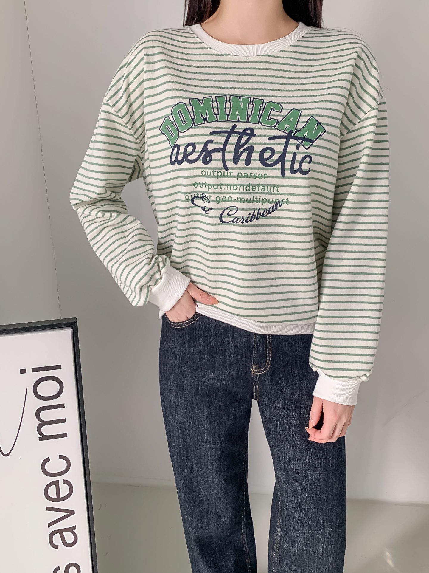 ラウンドネックルーズ長袖レタリングボーダースウェット | 詳細画像20